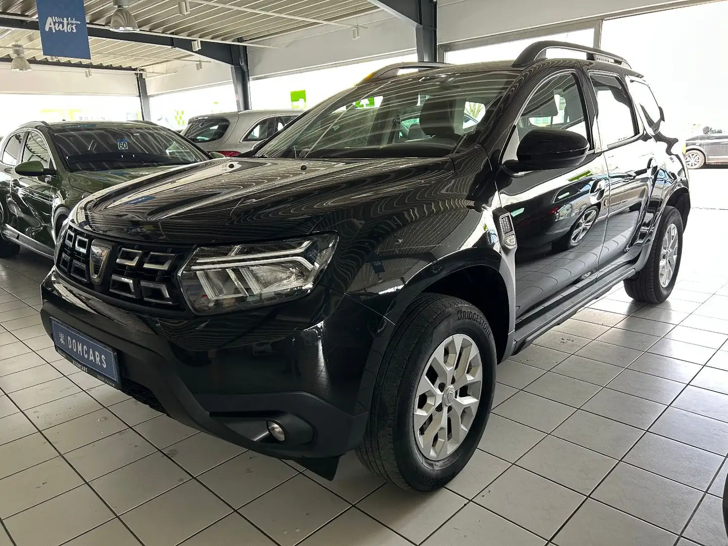 Dacia Duster II Comfort//BI-VALENT/GARANTIE/NAVI/ALU// Schwarz - 2