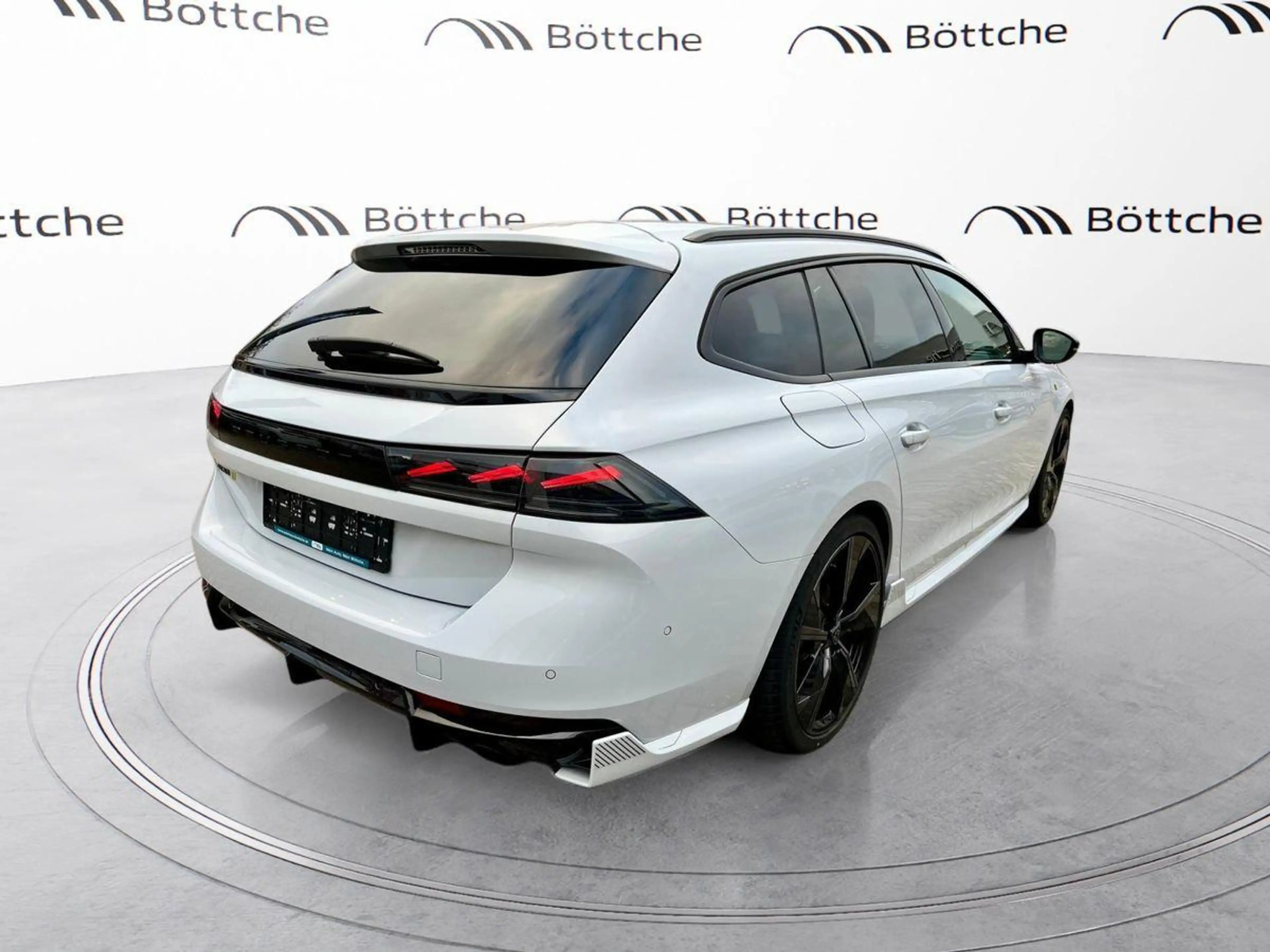 Peugeot 508 SW Hybrid4 360 PSE *PANORAMADACH*FOCAL*KAMERA* — photo 4