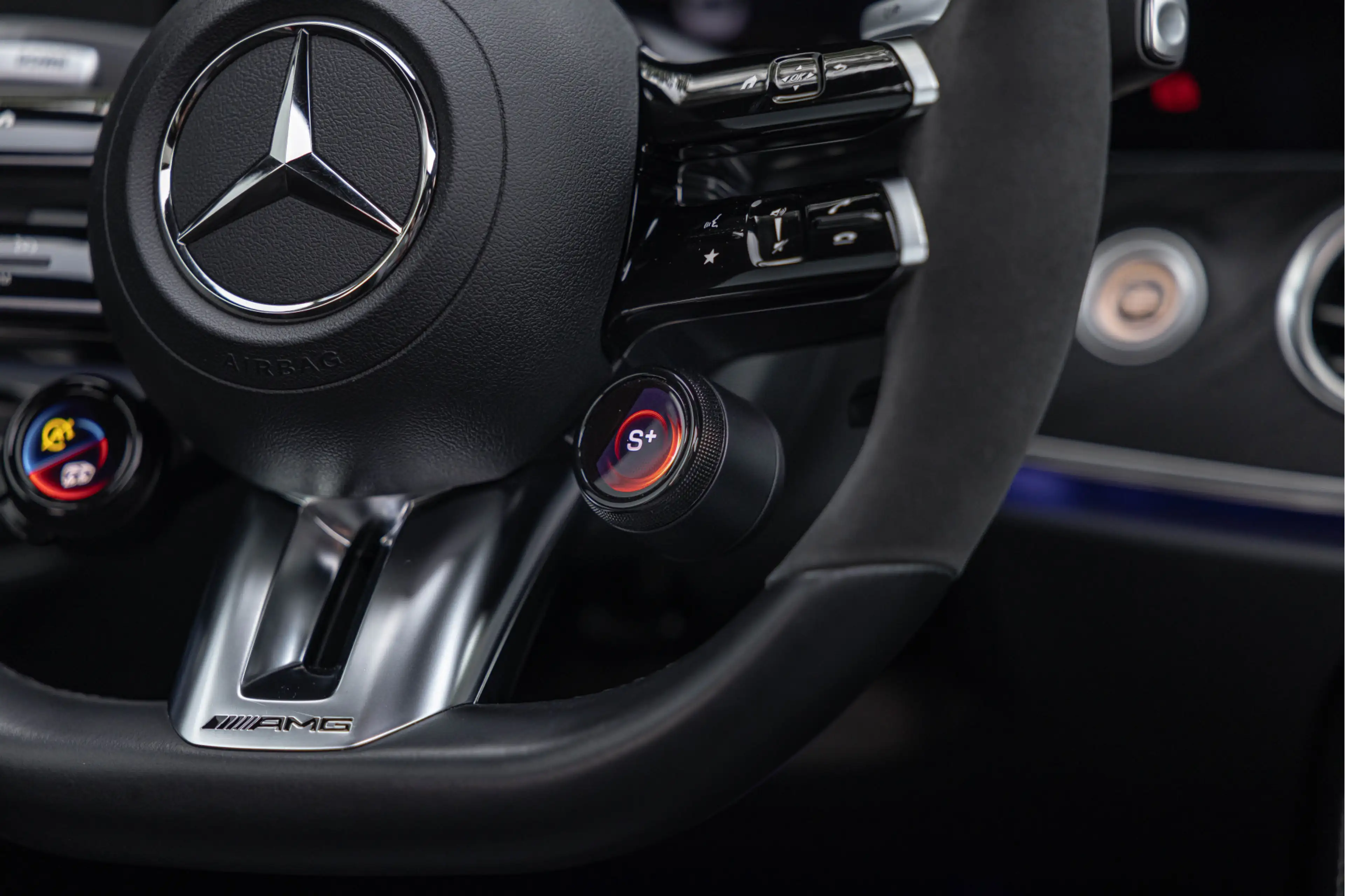 Mercedes-Benz E 63 AMG S 4MATIC+ 612pk Pano 20''  AMG Track Pack — photo 20