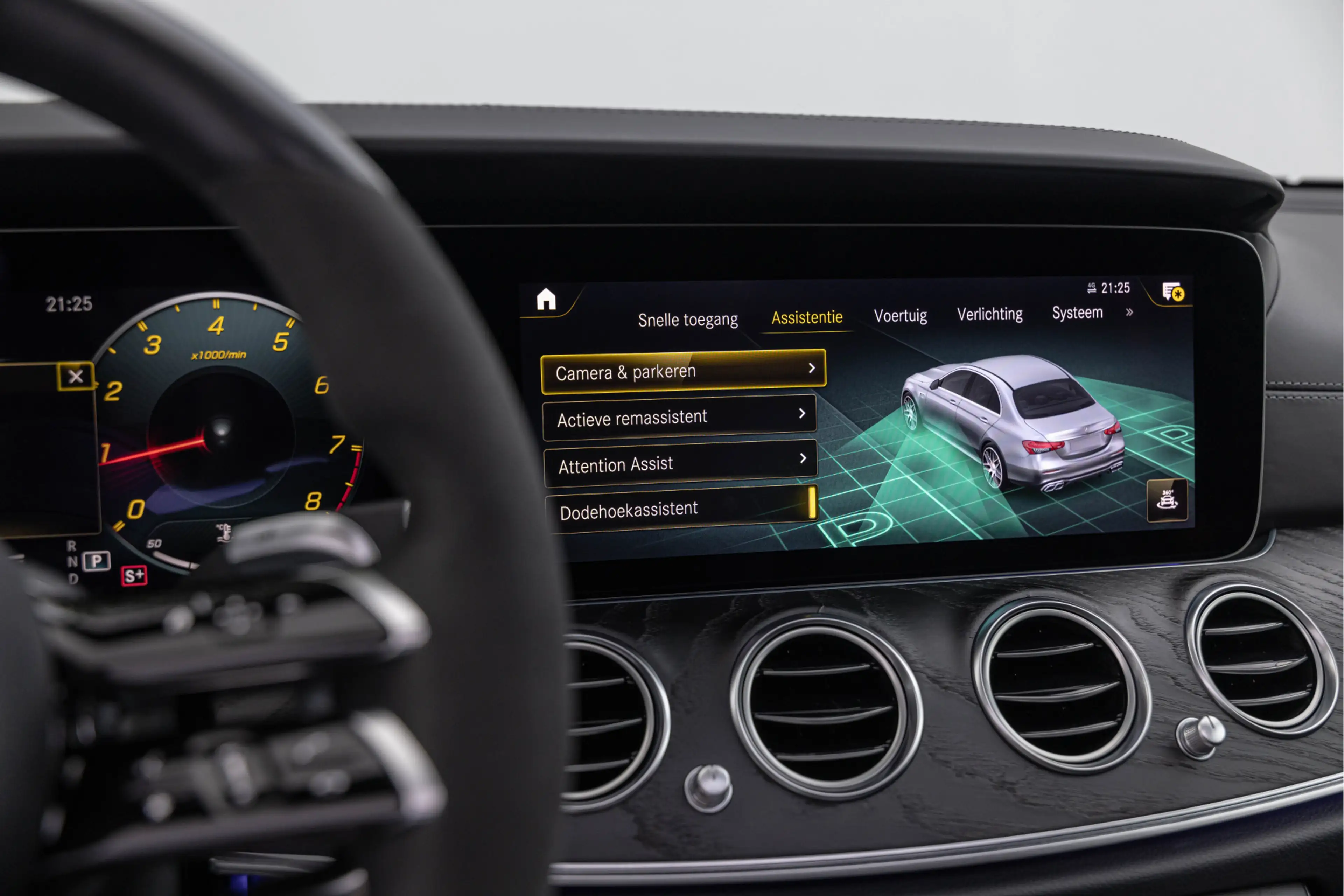 Mercedes-Benz E 63 AMG S 4MATIC+ 612pk Pano 20''  AMG Track Pack — photo 27
