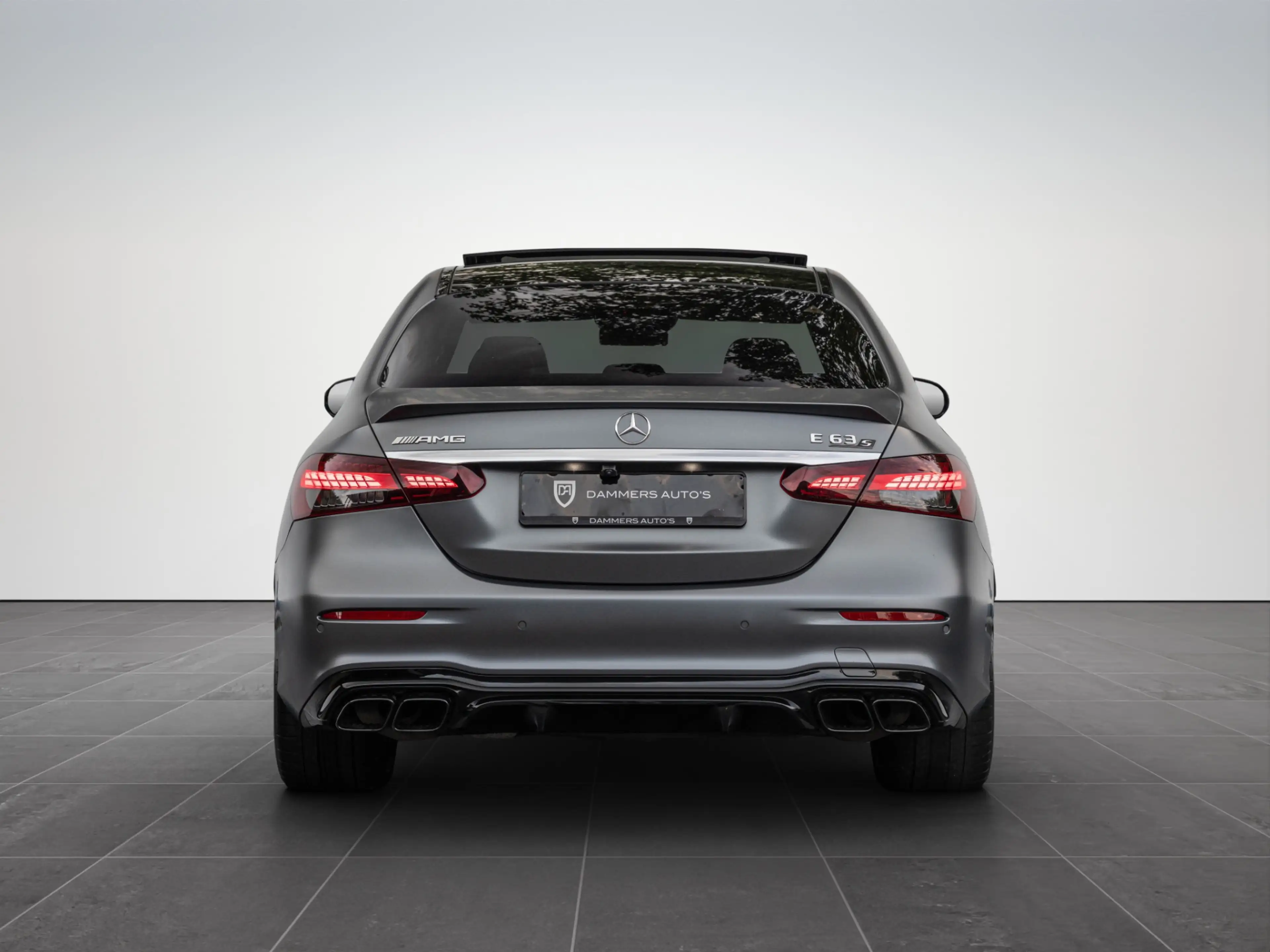 Mercedes-Benz E 63 AMG S 4MATIC+ 612pk Pano 20''  AMG Track Pack — photo 11