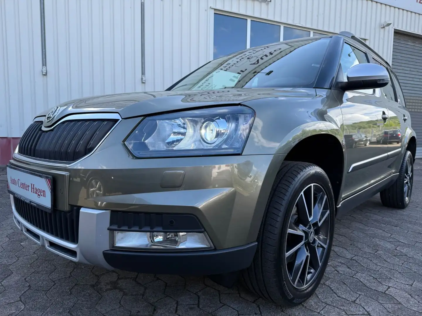 Skoda Yeti 2.0 TDI Adventure 4x4 DSG/SHZ/LED/1 .Hand Grau - 1