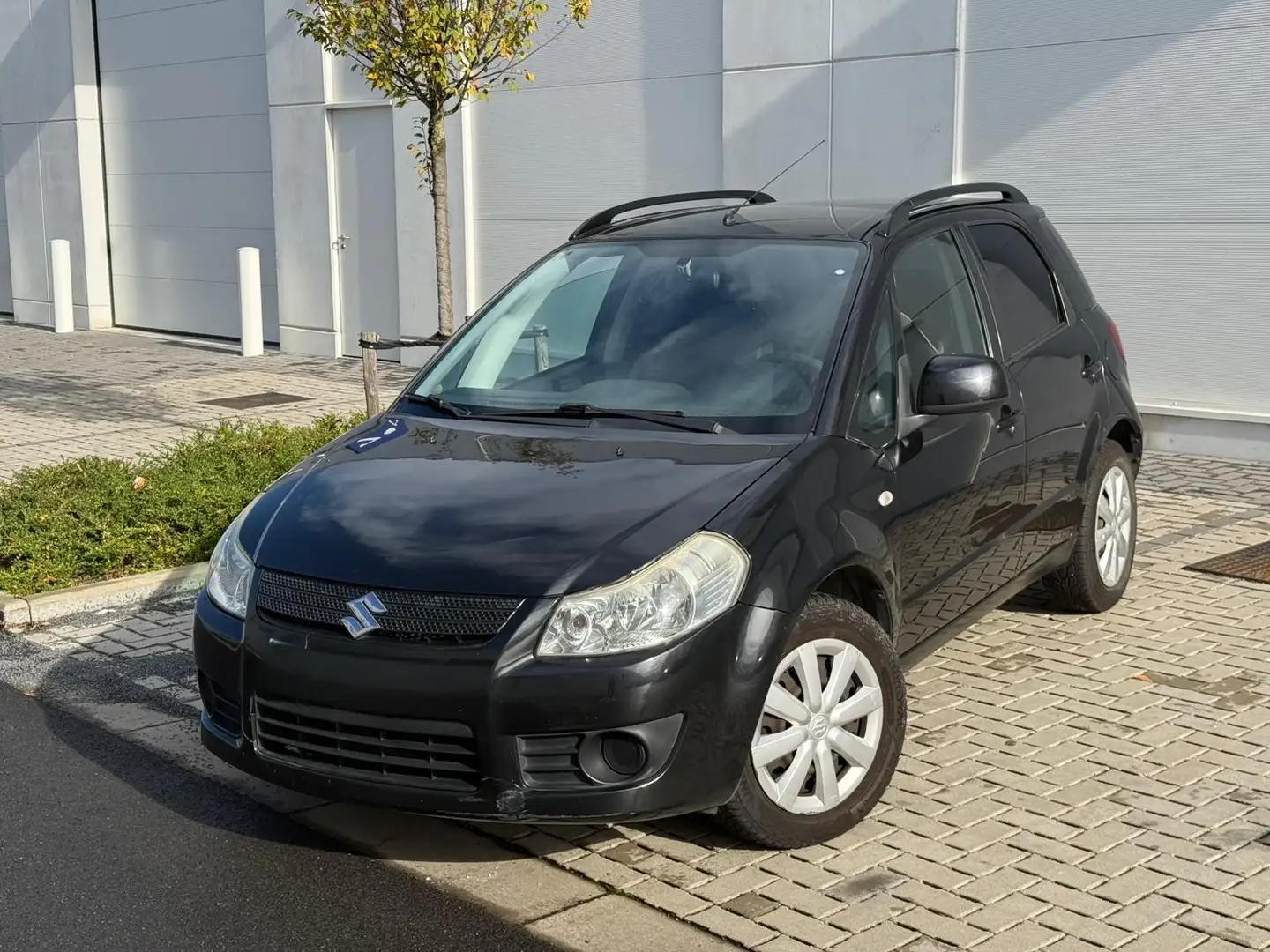 Suzuki SX4 prête à immatriculer ✅ - 1