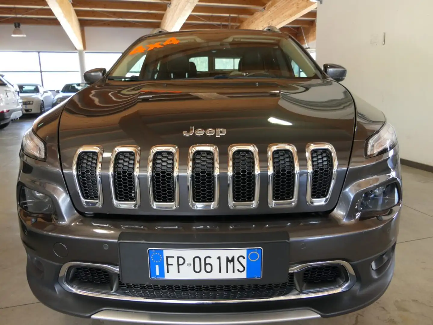 Jeep Cherokee 2.2 Mjt II 4WD Active Drive I Limited Gris - 2
