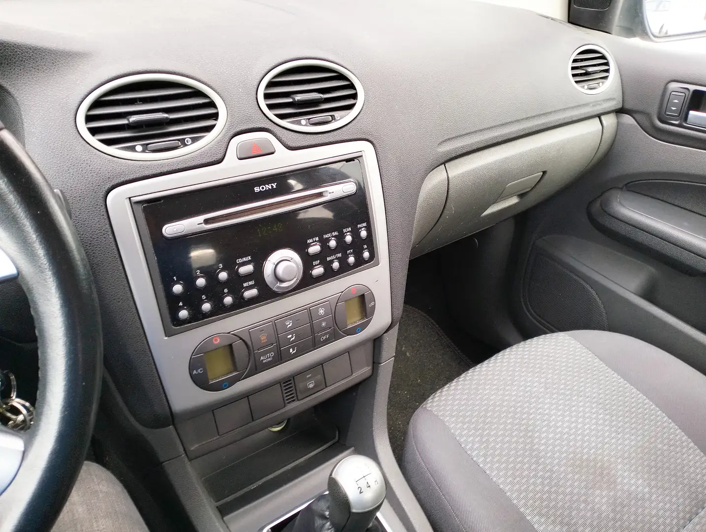 Ford Focus Focus+1.6+Trend+Trend Negro - 1
