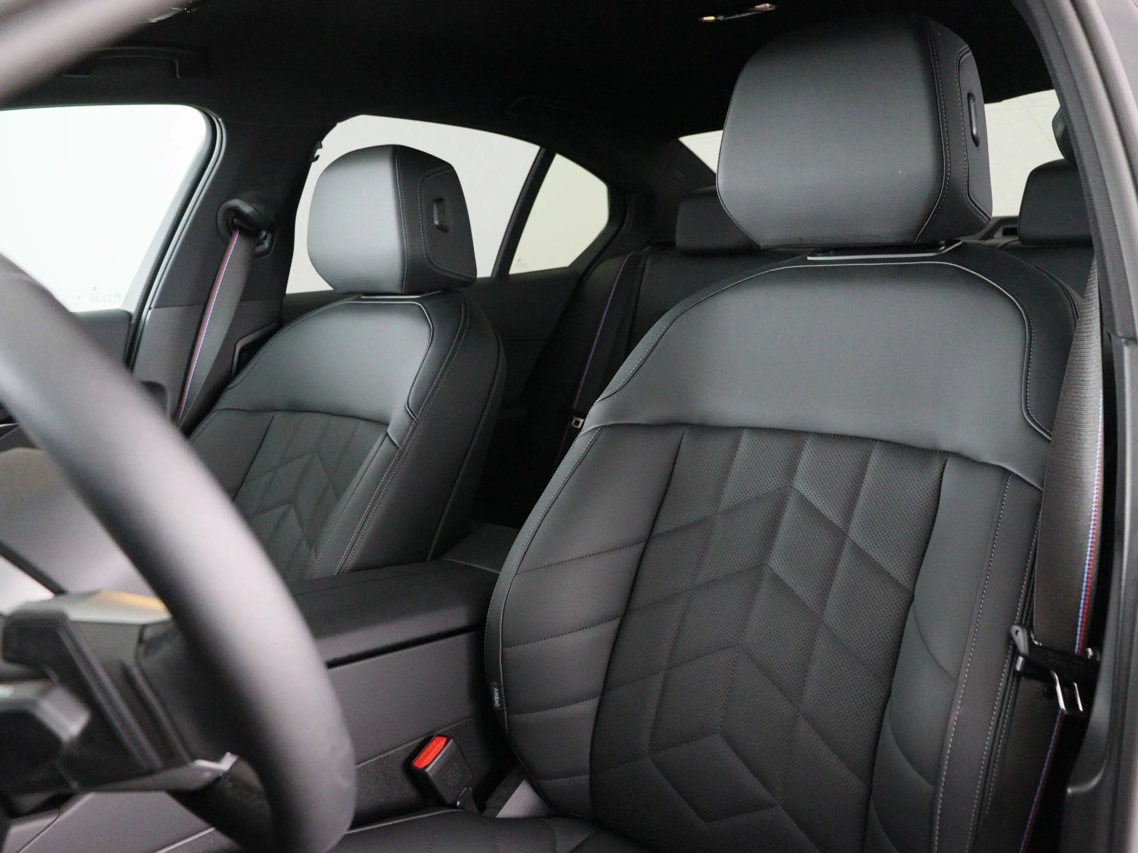 BMW 550 5 Serie 550e xDrive — photo 6