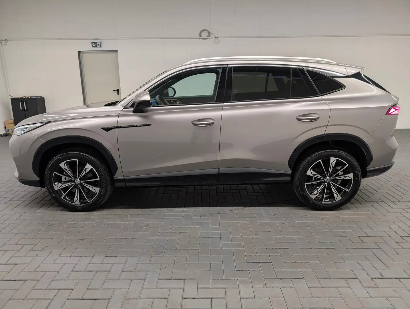 MG HS Luxury LED/360°Kam/Leder/SHZ/el.Heck/19-Zoll Argent - 2