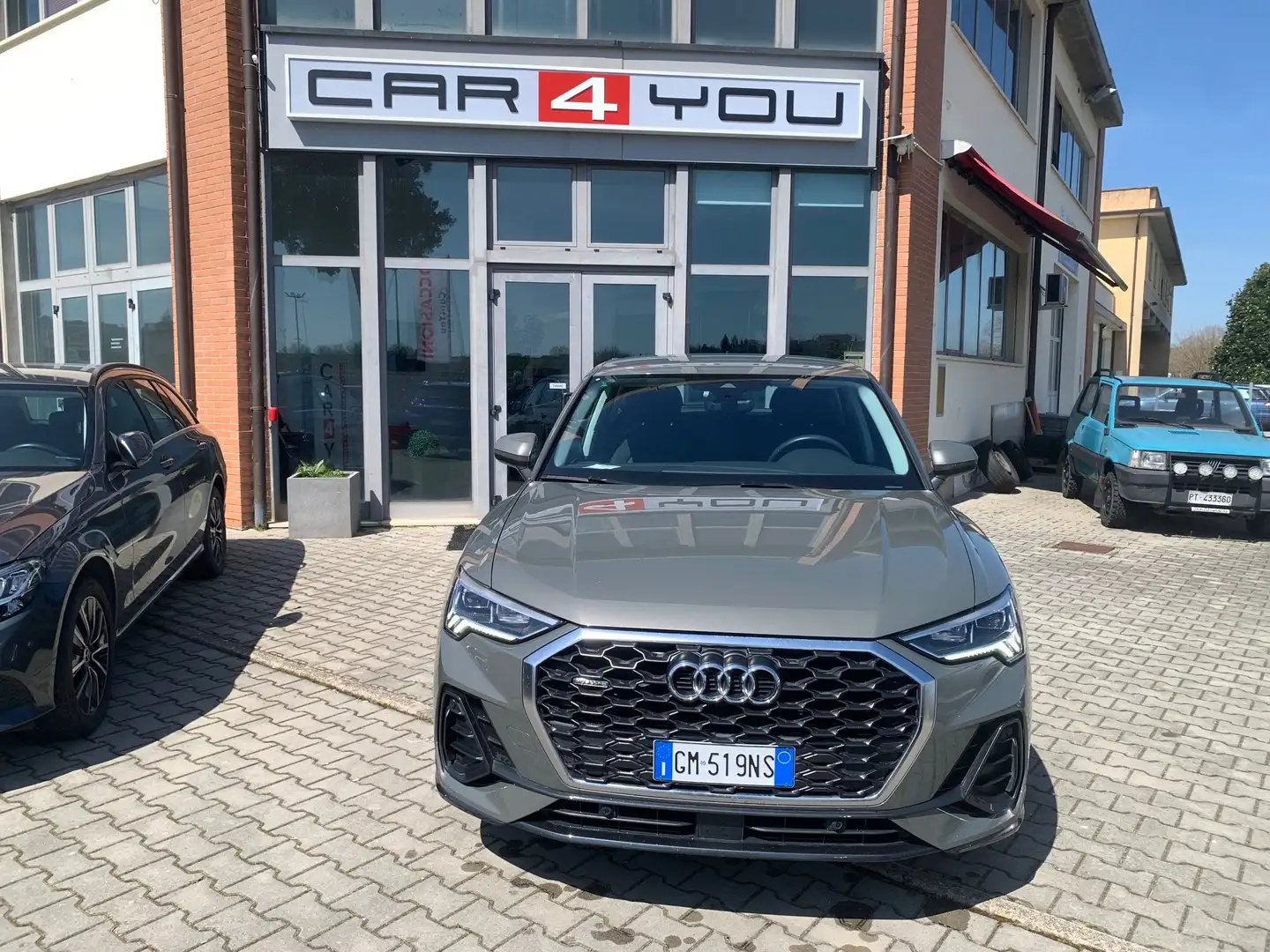 Audi Q3 Q3 Sportback 35 2.0 tdi S line Quattro stronic Grigio - 2