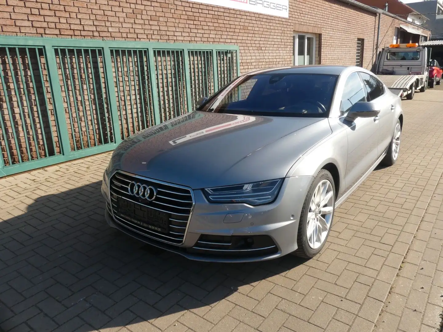 Audi A7 Sportback 3.0 TDI  quattro Automatik Grau - 2