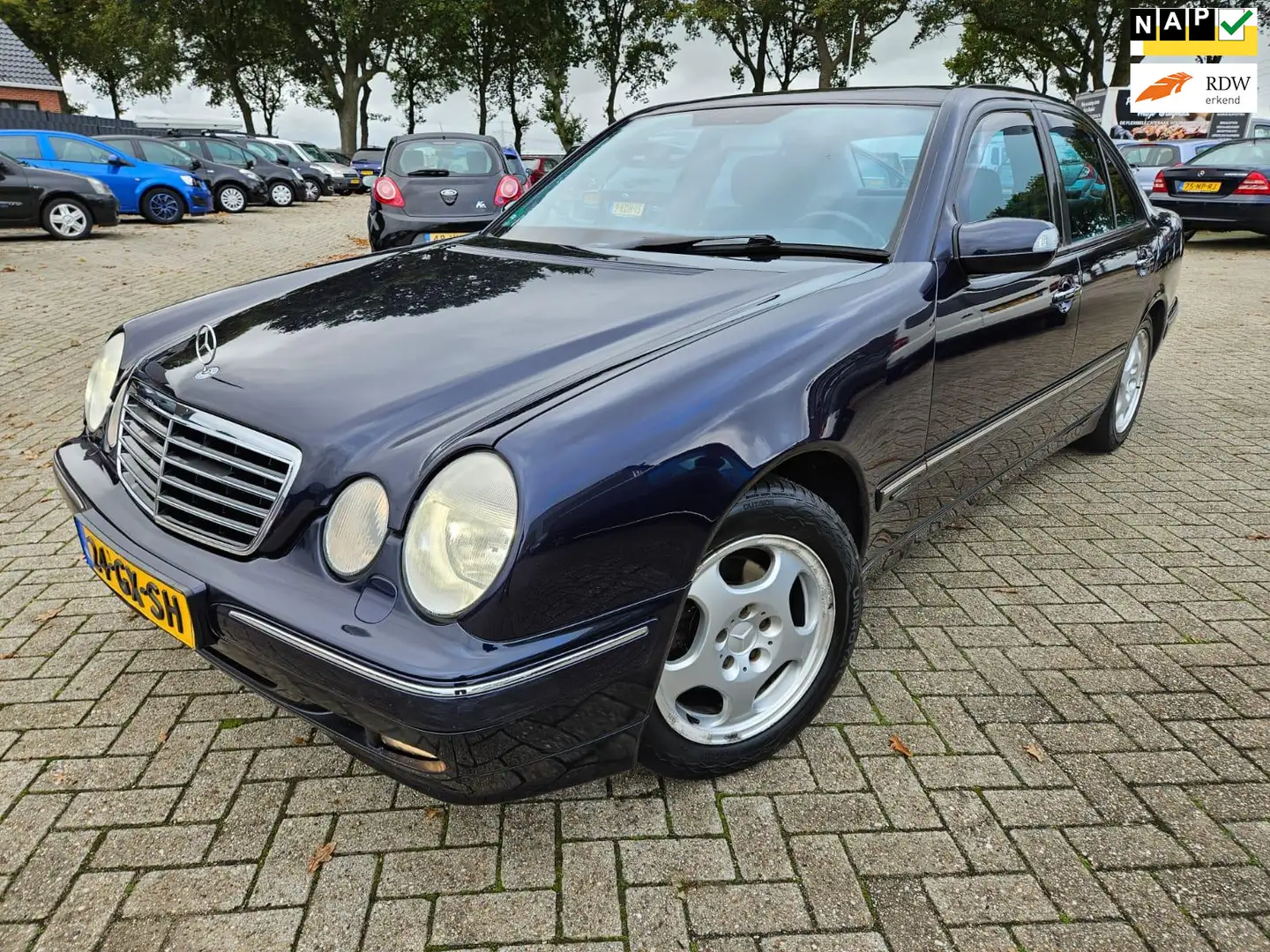 Mercedes-Benz E 240 Avantgarde Select 2001. Automaat/Airco/Cruise/Trek Blauw - 1