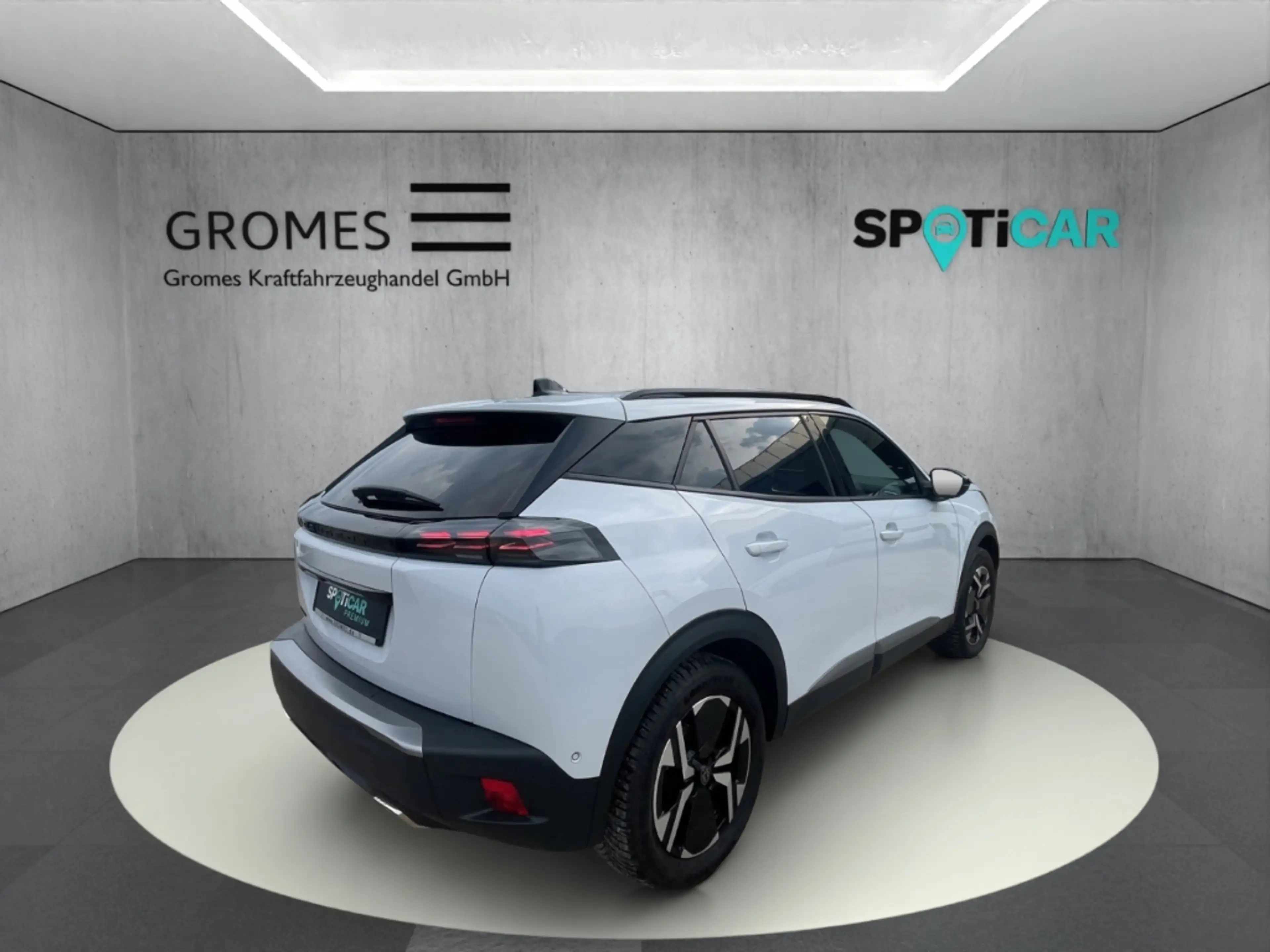 Peugeot 2008 Allure PT130 EAT8 LED CarPlay Navi R-Kamera Sitzhz — photo 3