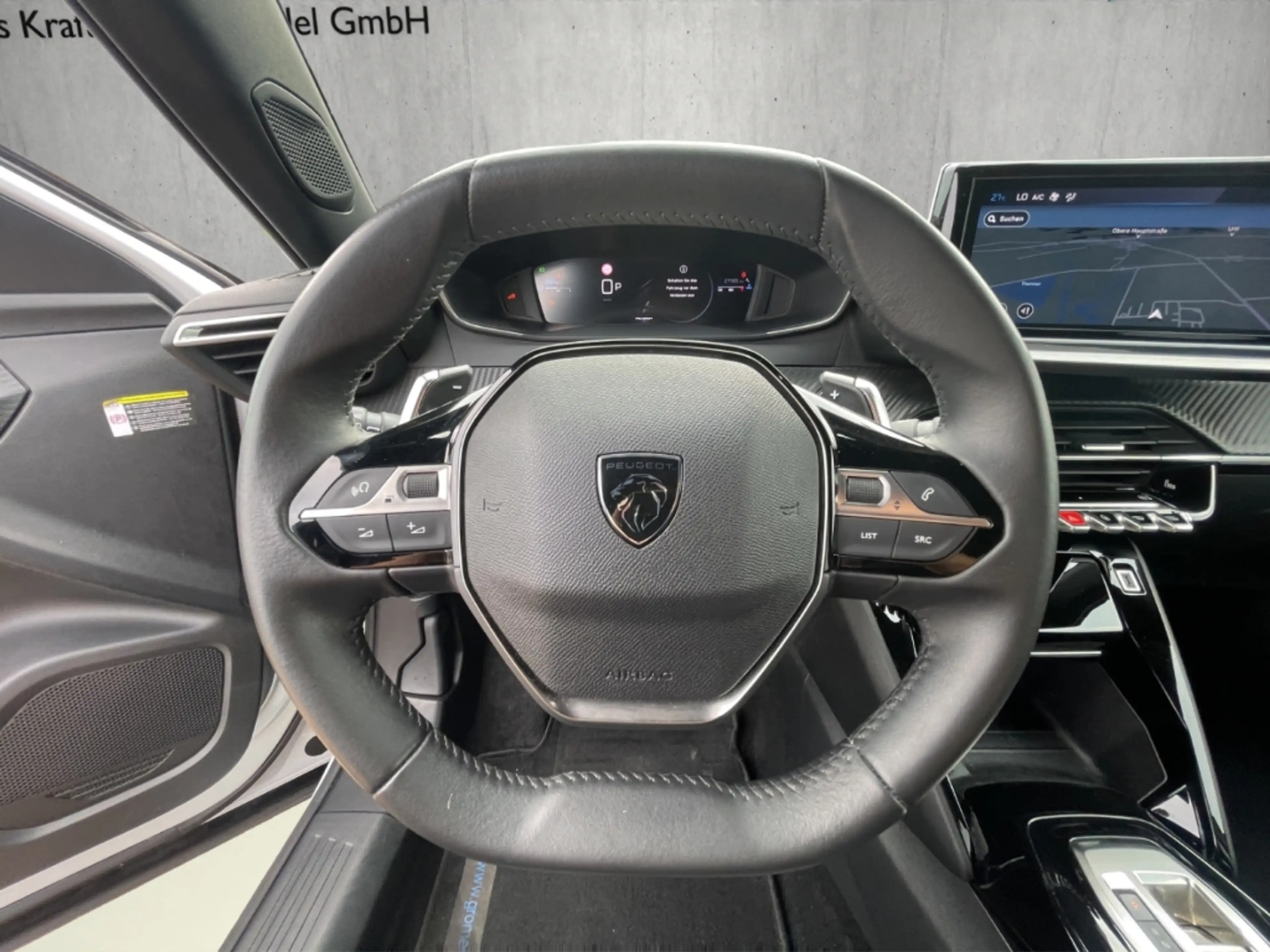 Peugeot 2008 Allure PT130 EAT8 LED CarPlay Navi R-Kamera Sitzhz — photo 10