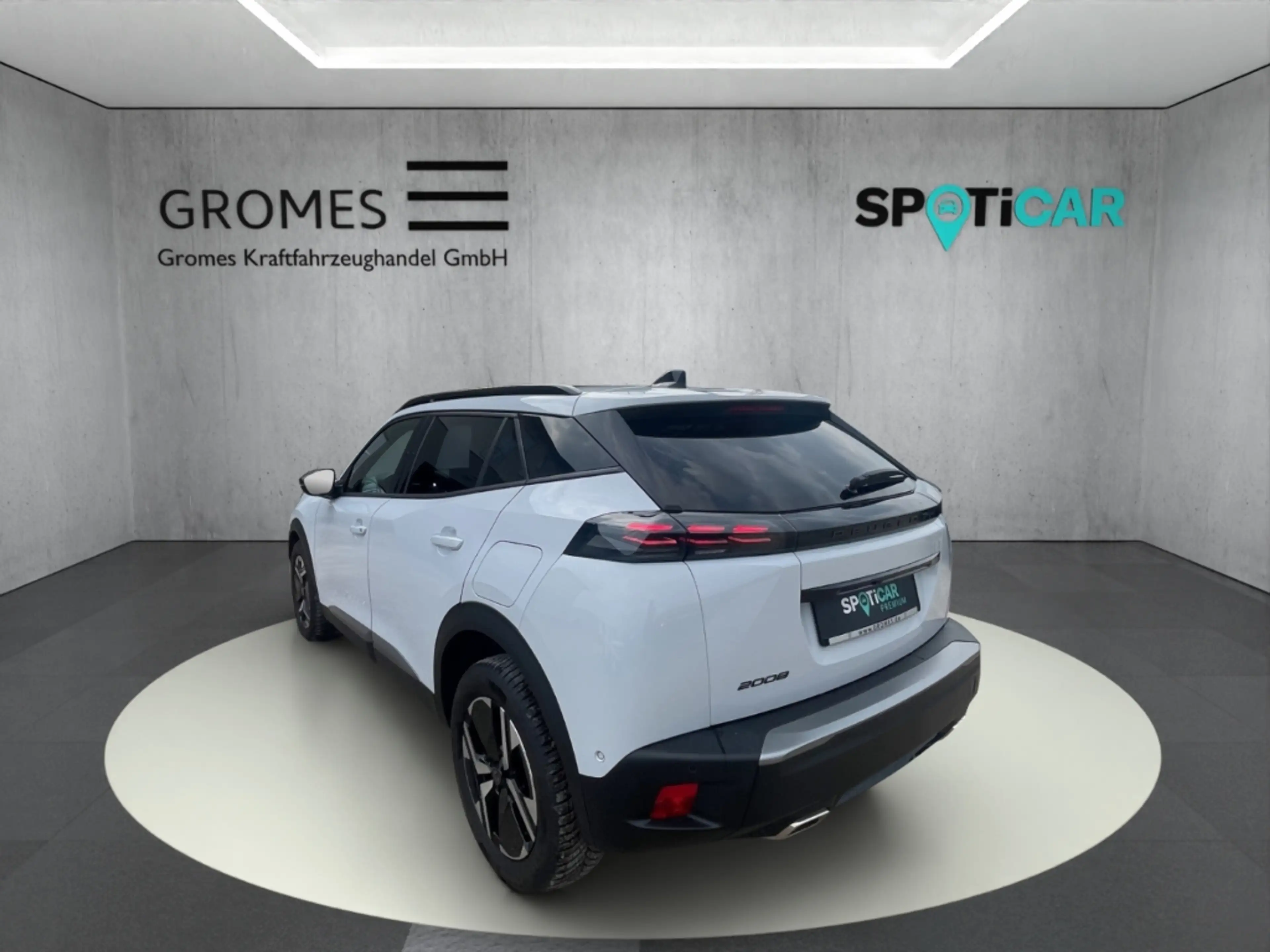 Peugeot 2008 Allure PT130 EAT8 LED CarPlay Navi R-Kamera Sitzhz — photo 5