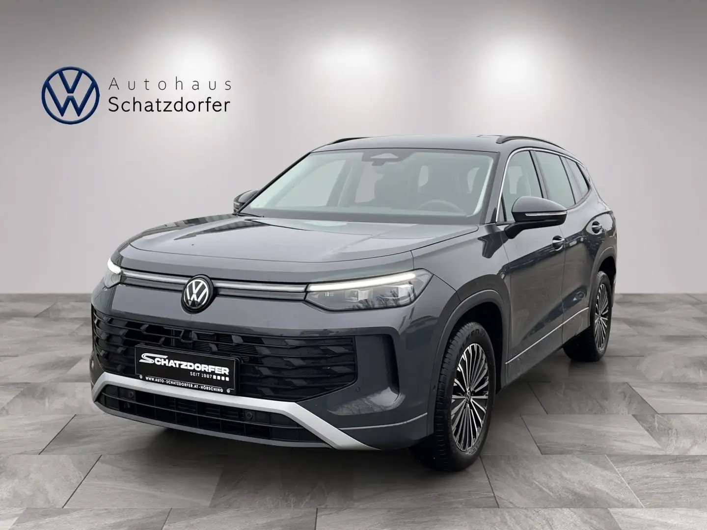 Volkswagen Tayron Life eTSI DSG Grau - 1