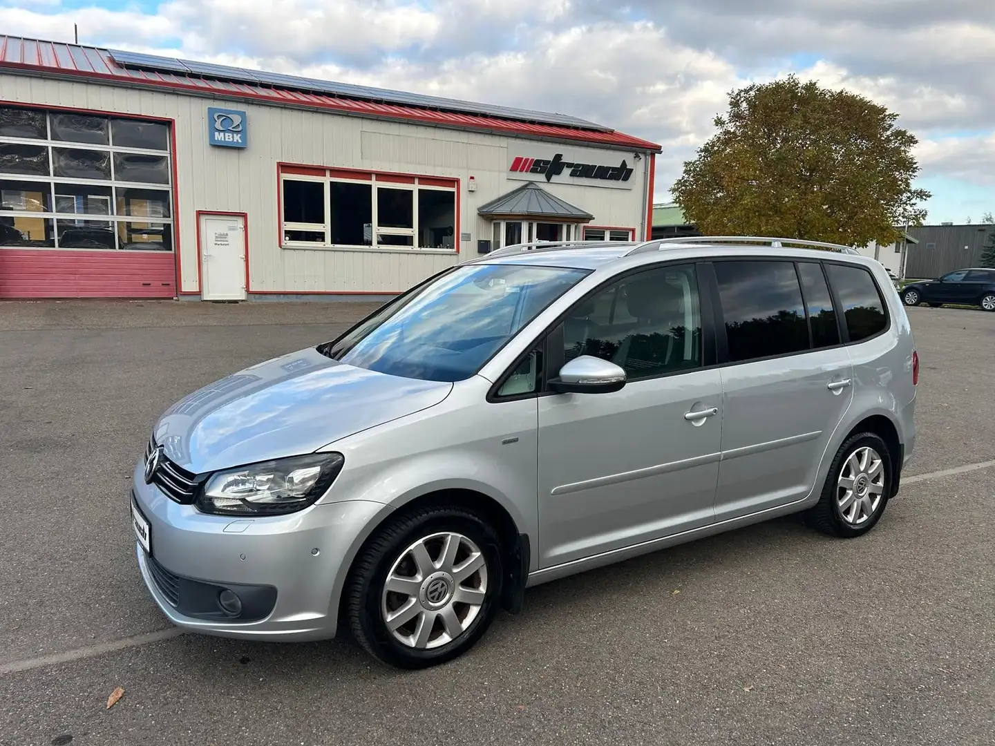Volkswagen Touran Life Silber - 1