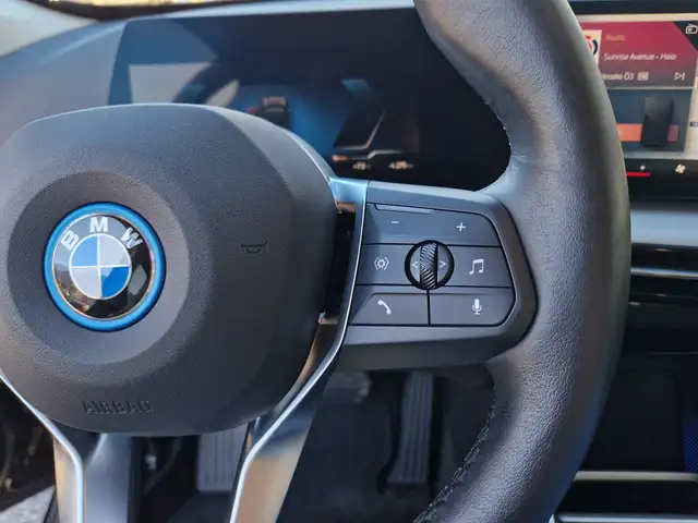BMW iX1 xDrive30 Ansicht 10