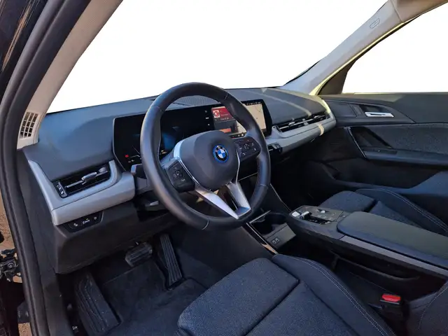 BMW iX1 xDrive30 Ansicht 7