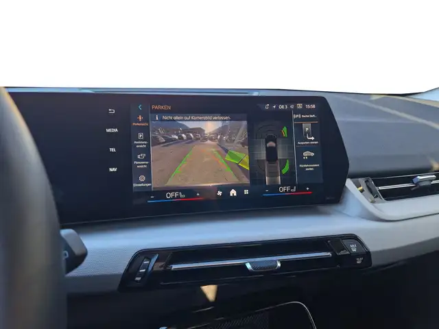 BMW iX1 xDrive30 Ansicht 12