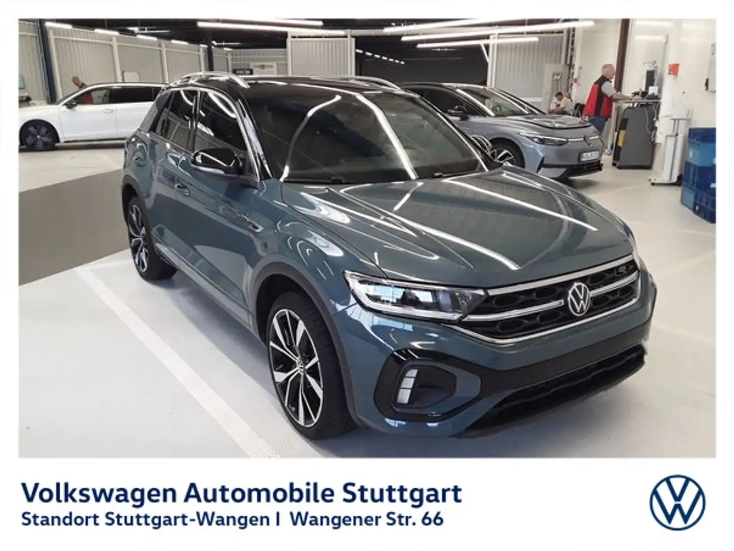 Volkswagen T-Roc R-Line 2.0 TSI DSG Navi Kamera Pano AHK Blau - 2