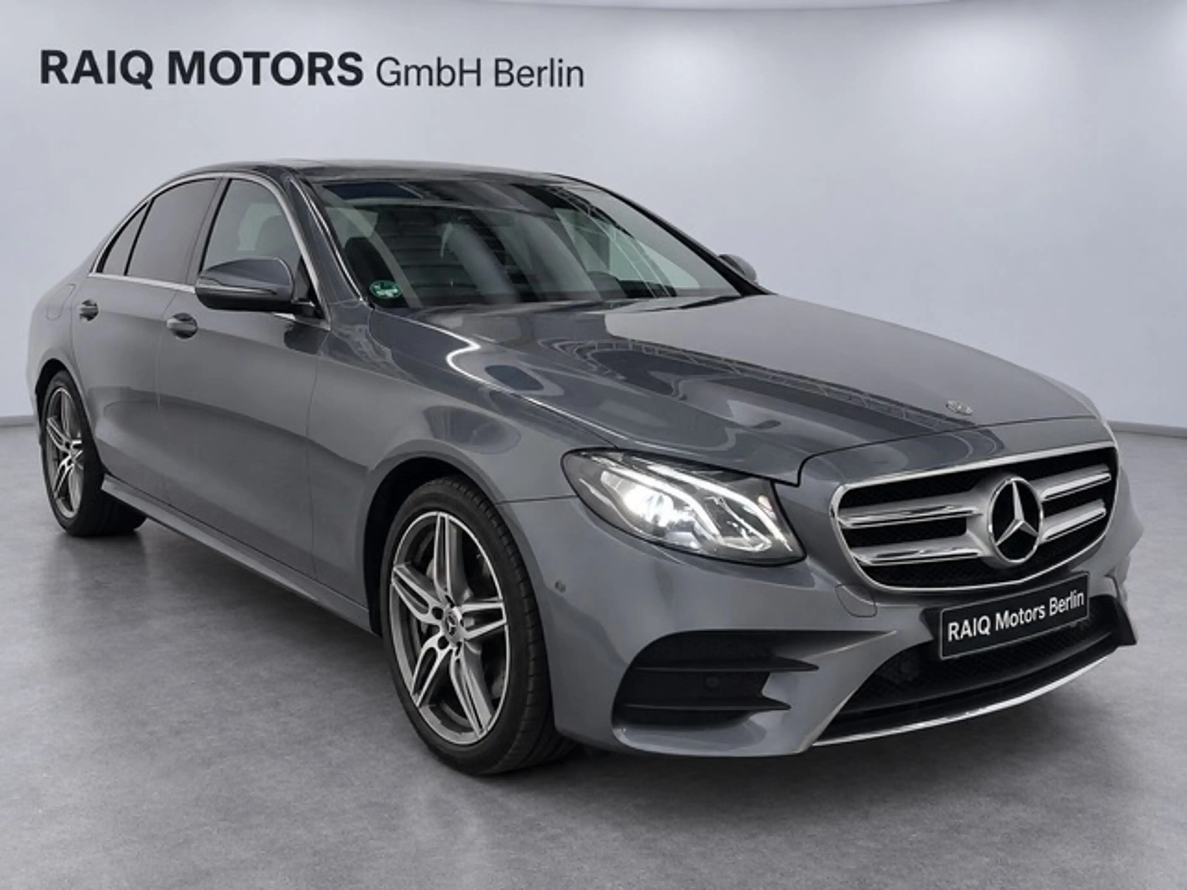 Mercedes-Benz E 300 9G AMG Line WIDE