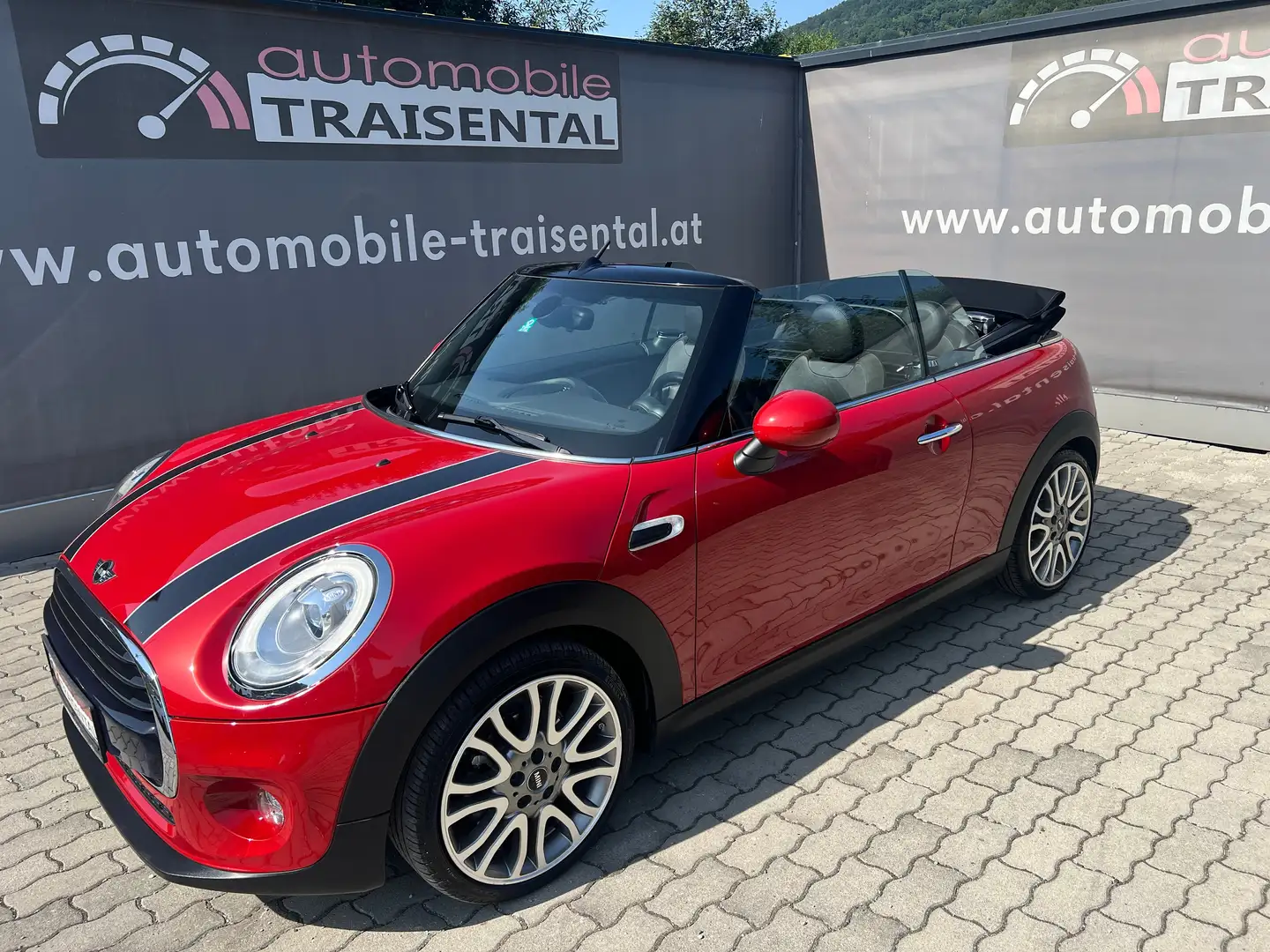 MINI Cooper Cabrio Chili Cabrio 1.5 Benzin Rot - 1