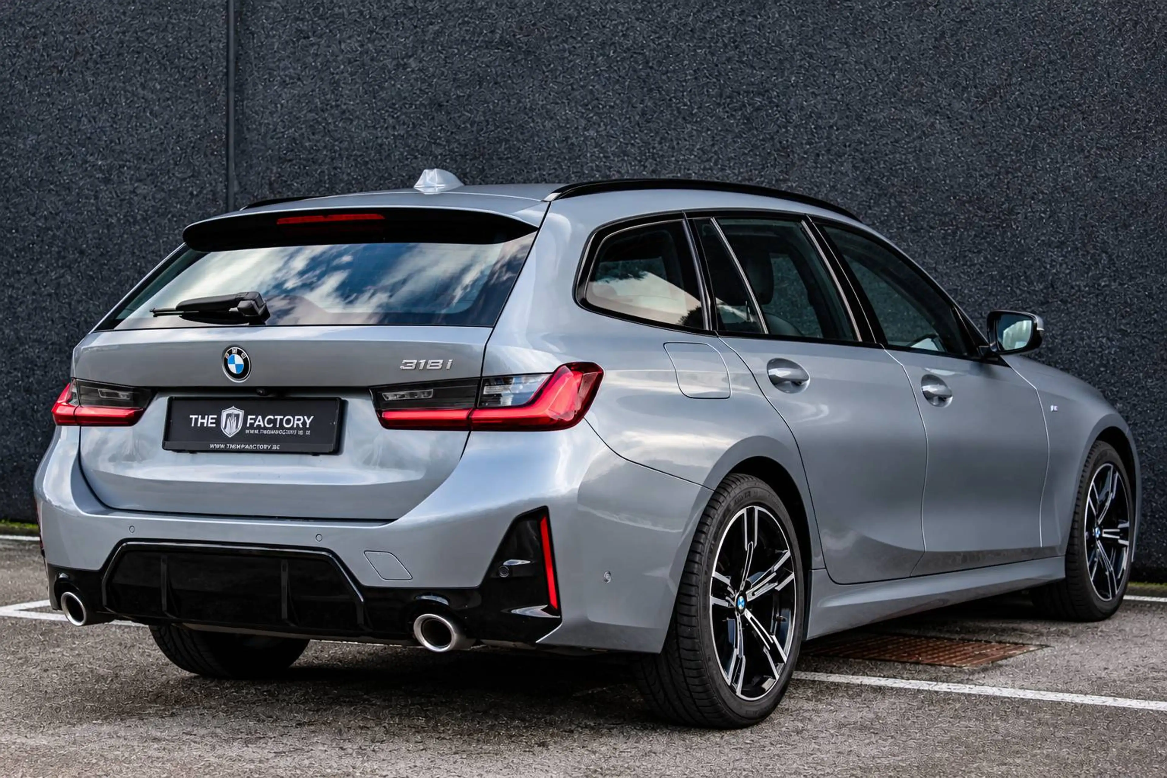 BMW 318 Touring LCi2 M Sport | Leder M Sportstoelen | 848M | Comfort Access | Curved Display — photo 4