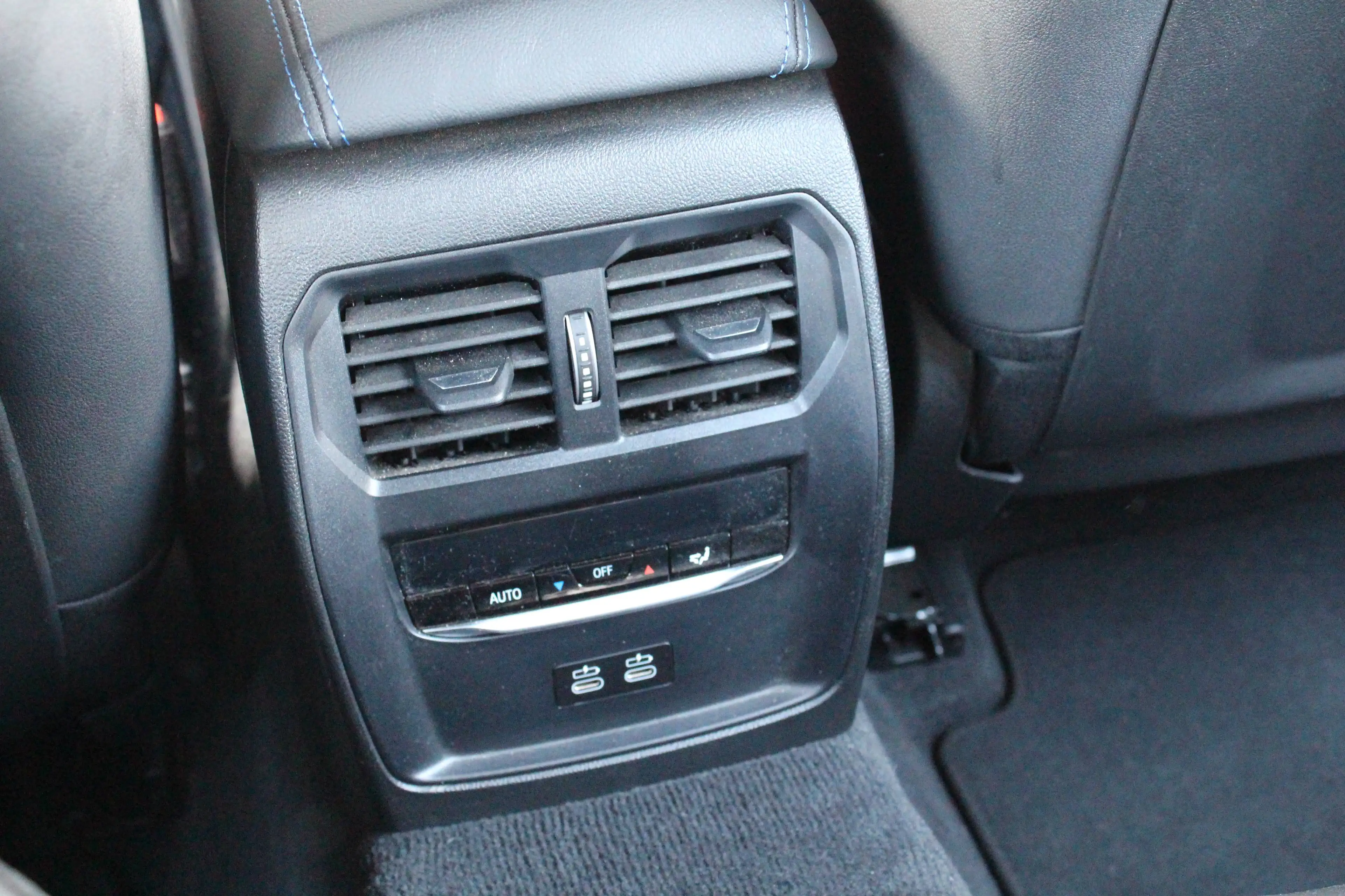 BMW 318 Touring LCi2 M Sport | Leder M Sportstoelen | 848M | Comfort Access | Curved Display — photo 16
