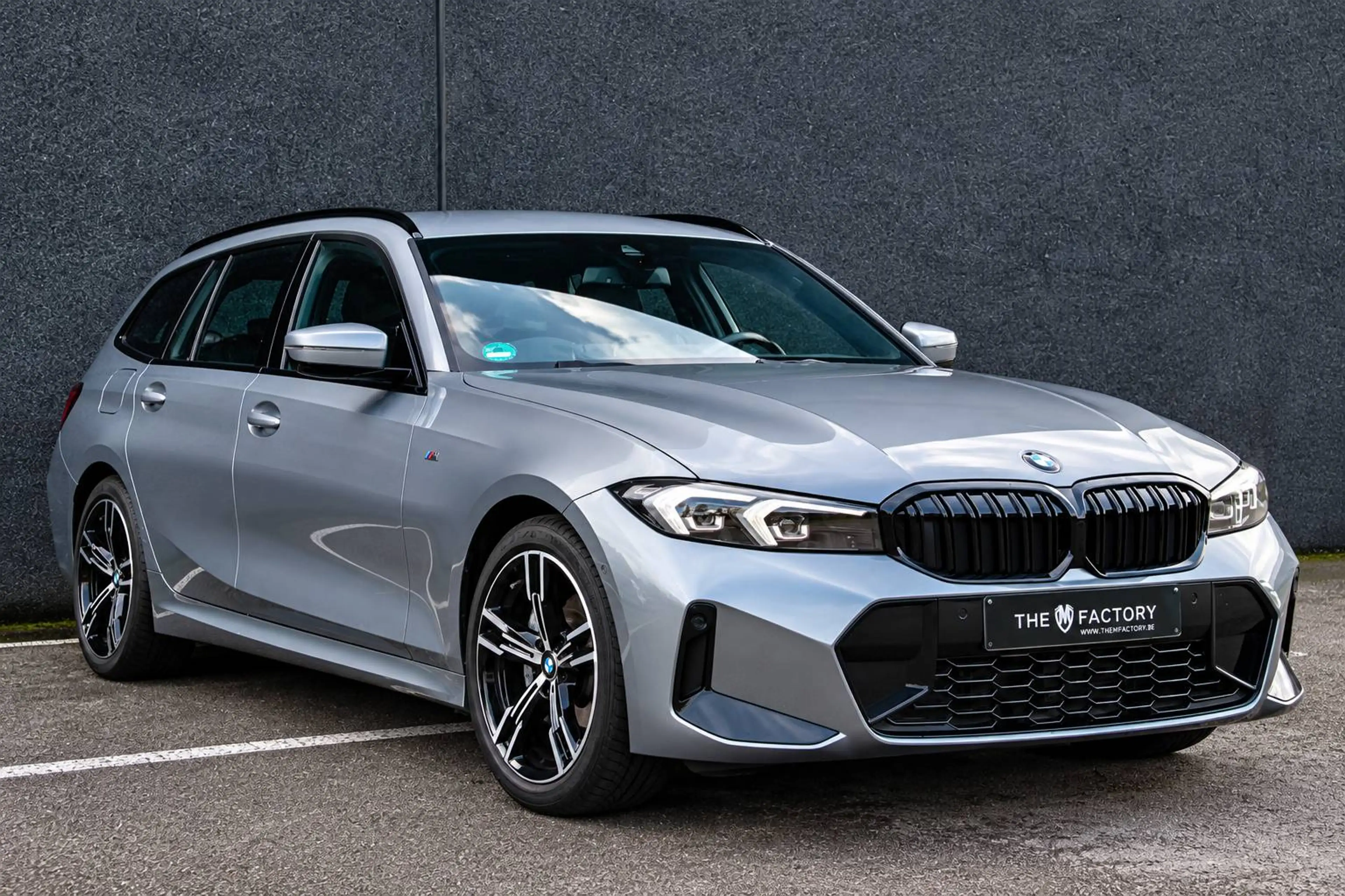 BMW 318 Touring LCi2 M Sport | Leder M Sportstoelen | 848M | Comfort Access | Curved Display — photo 3