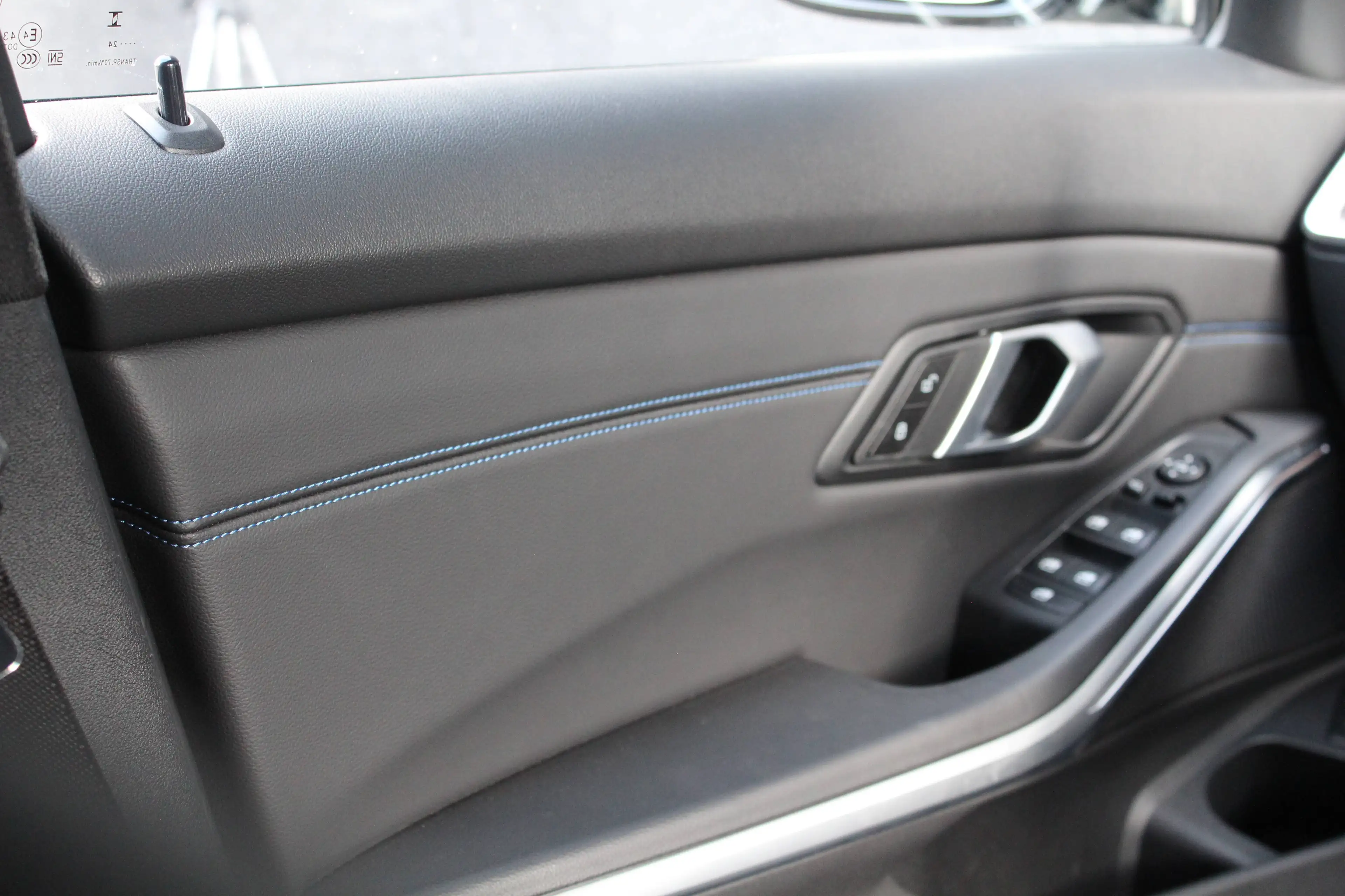 BMW 318 Touring LCi2 M Sport | Leder M Sportstoelen | 848M | Comfort Access | Curved Display — photo 21