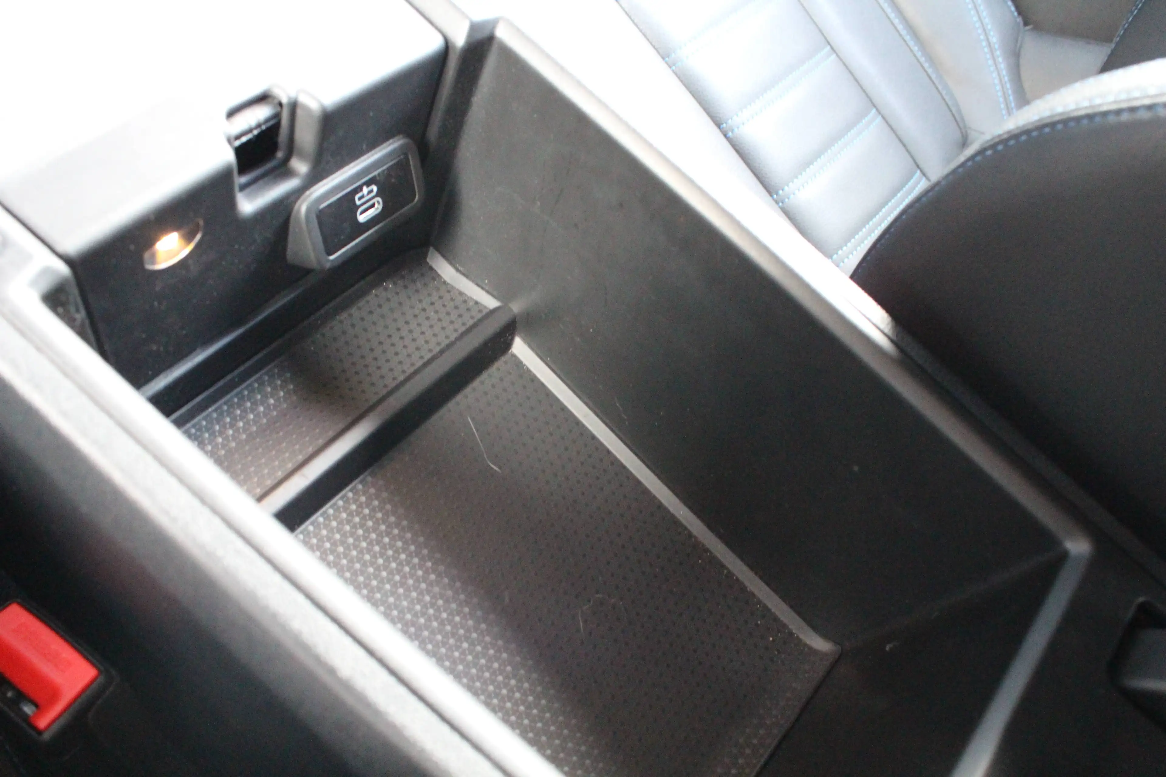 BMW 318 Touring LCi2 M Sport | Leder M Sportstoelen | 848M | Comfort Access | Curved Display — photo 30