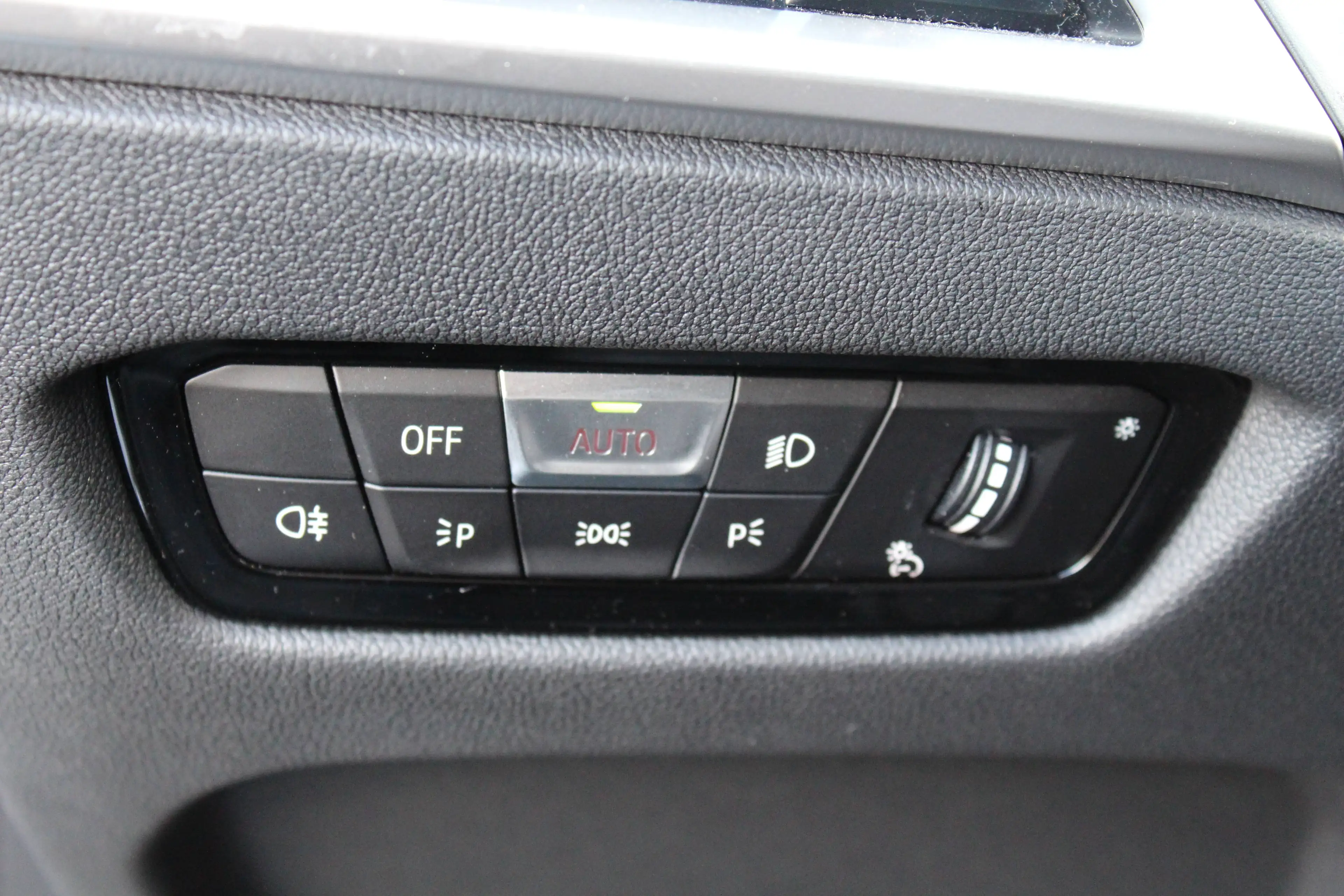 BMW 318 Touring LCi2 M Sport | Leder M Sportstoelen | 848M | Comfort Access | Curved Display — photo 24