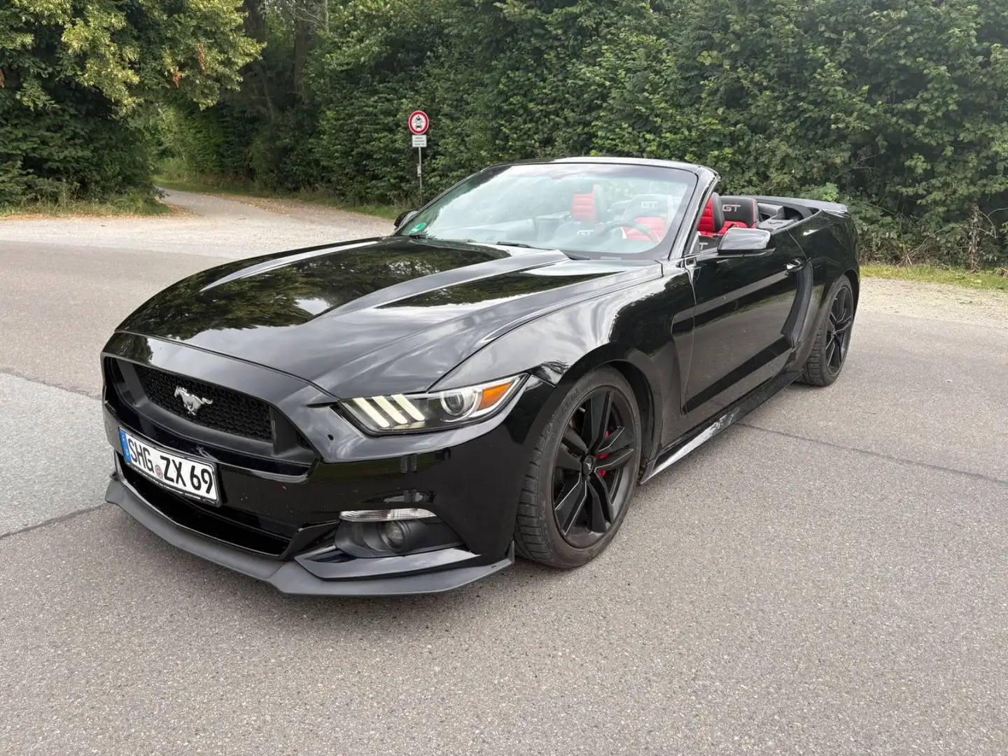 Ford Mustang 5.0 GT Premium/R.kamera/Garantie/ Schwarz - 1