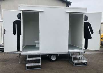 Toilettenanhänger autark mit 1000L Tank