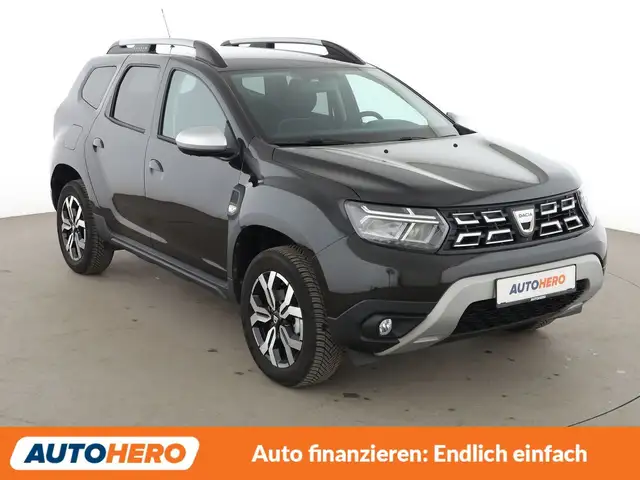 Dacia Duster view 8
