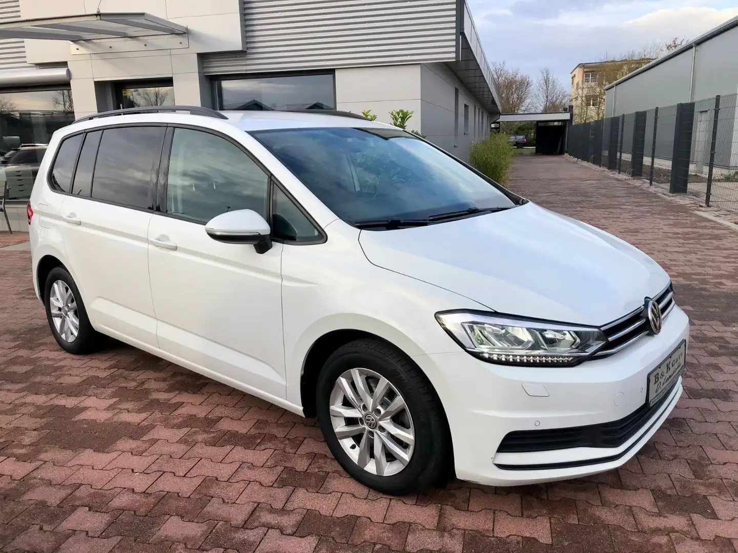 Volkswagen Touran Comfortline/ACC/Navi/Sitzhz/LED Wit - 1
