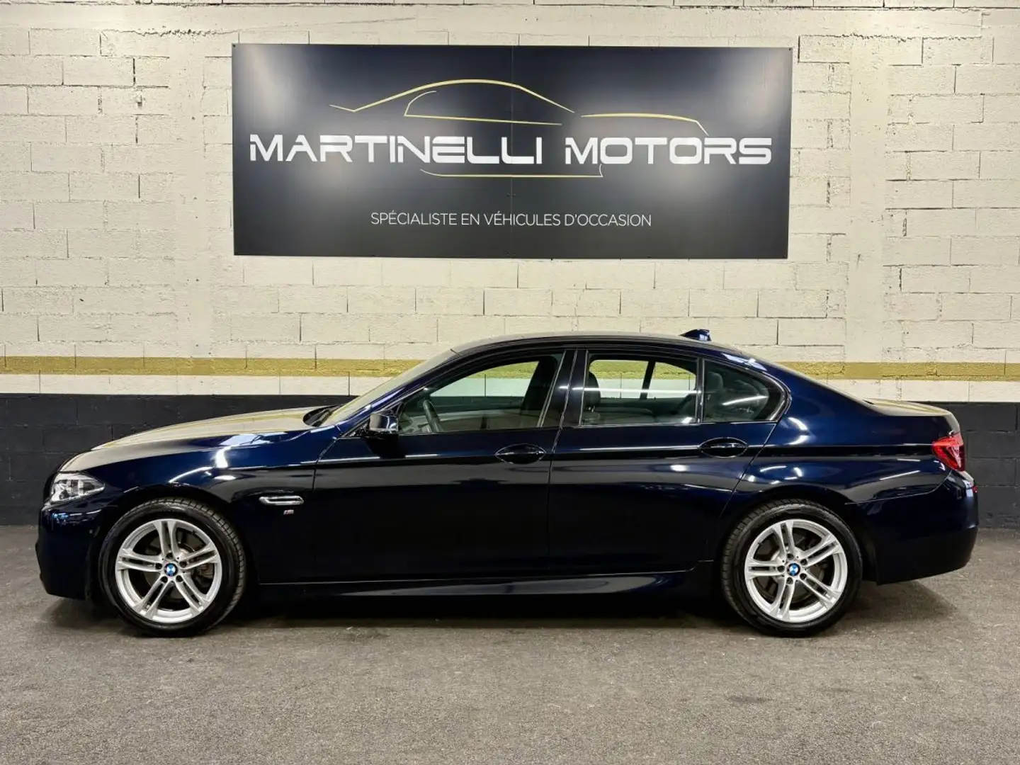 BMW 520 V (F10) 520dA xDrive 190ch M Sport Schwarz - 2