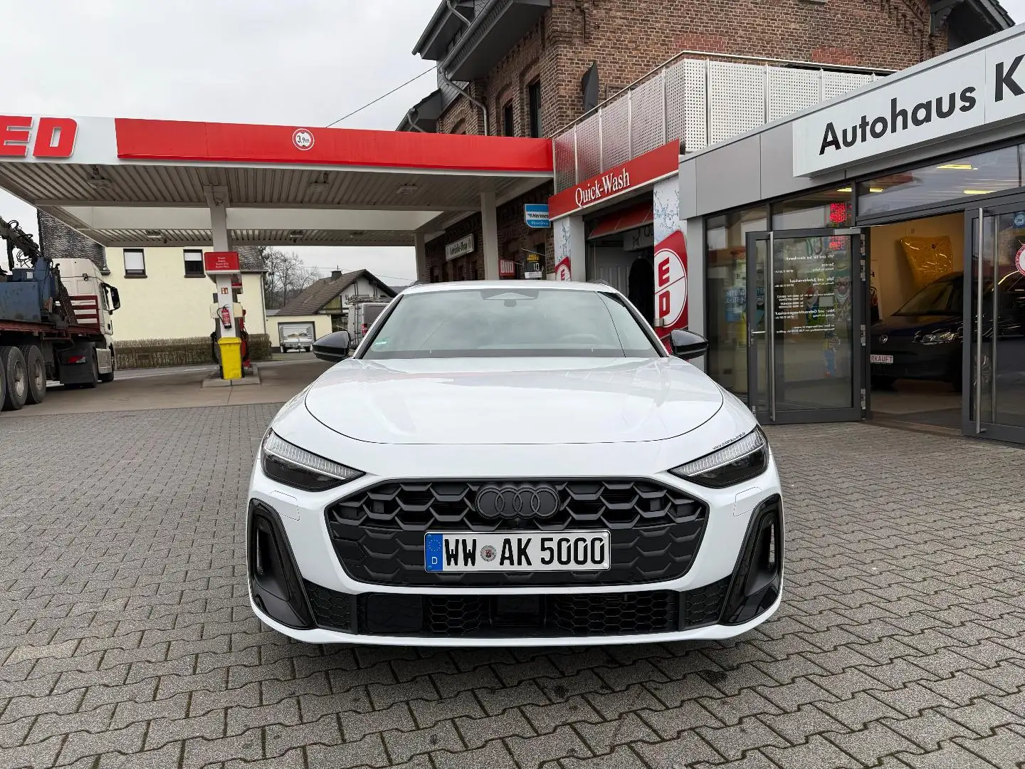 Audi TFSI quattro 150 kW S tronic Biały - 2