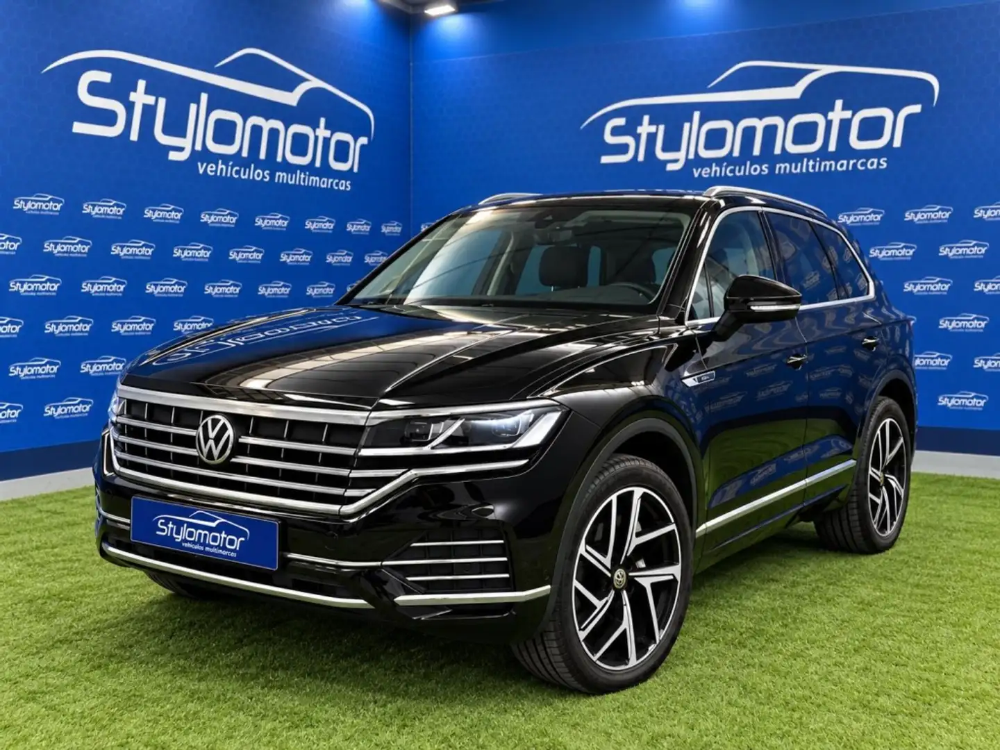 Volkswagen Touareg 3.0TDI V6 Premium Tiptronic Elegance 4M 210kW Negro - 1