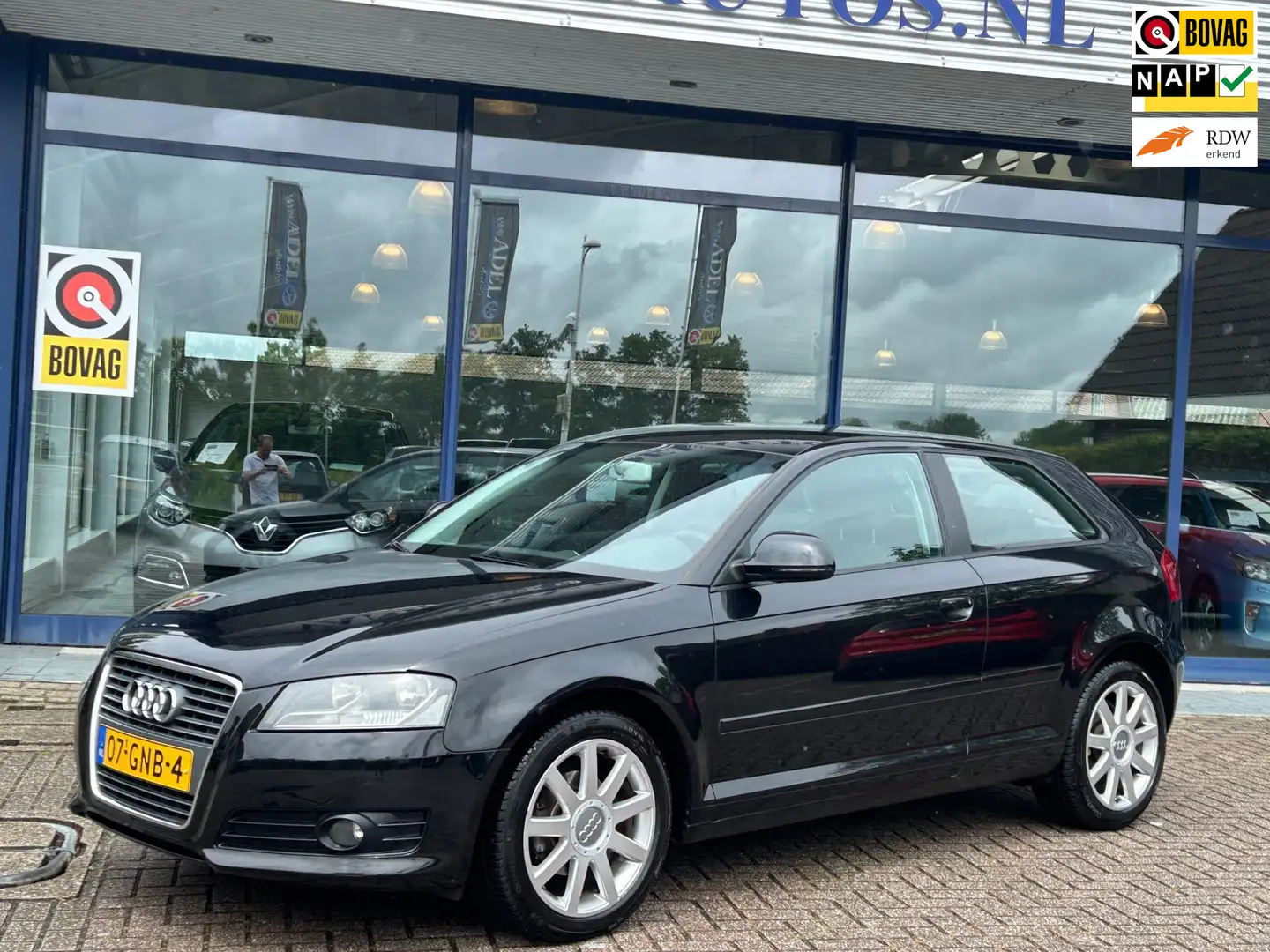 Audi A3 1.9 TDI Attraction Business Edition Clima Cruise D Nero - 1