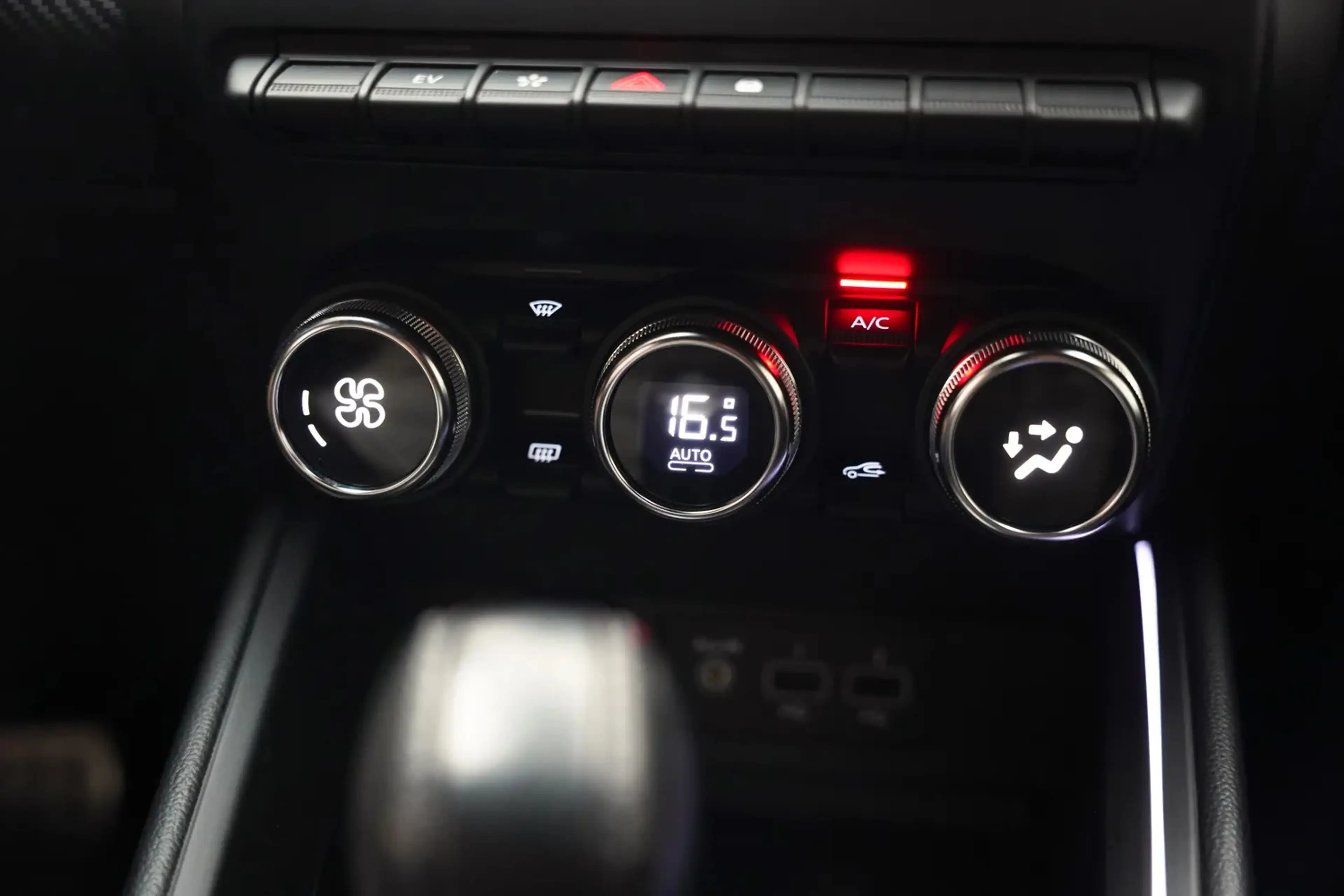 Renault Clio 1.6 E-Tech Hybrid 140pk R.S. Line Aut. [ LED Apple — photo 8