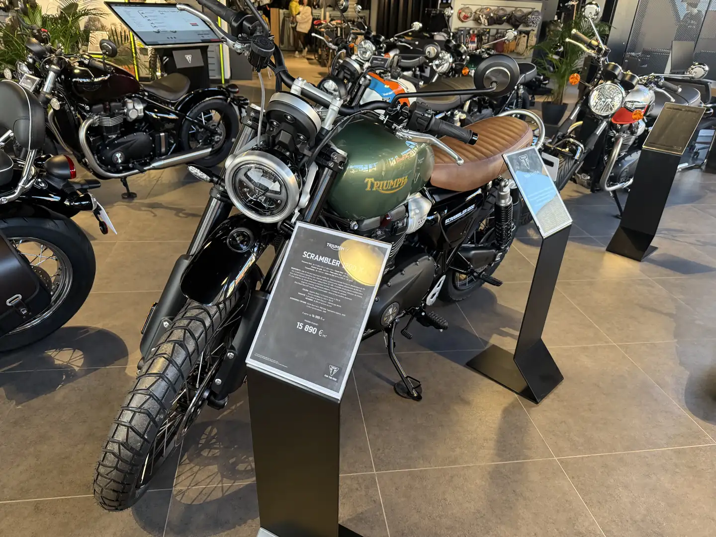 Triumph Scrambler X Vert - 2
