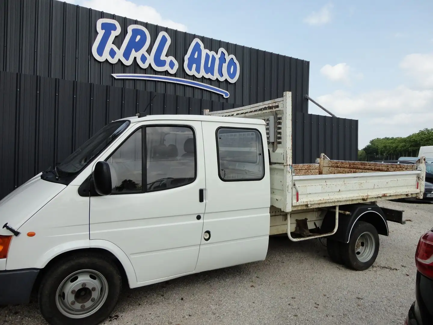 Ford E-Transit 150L 2.5 D 76CH BENNE Biały - 2