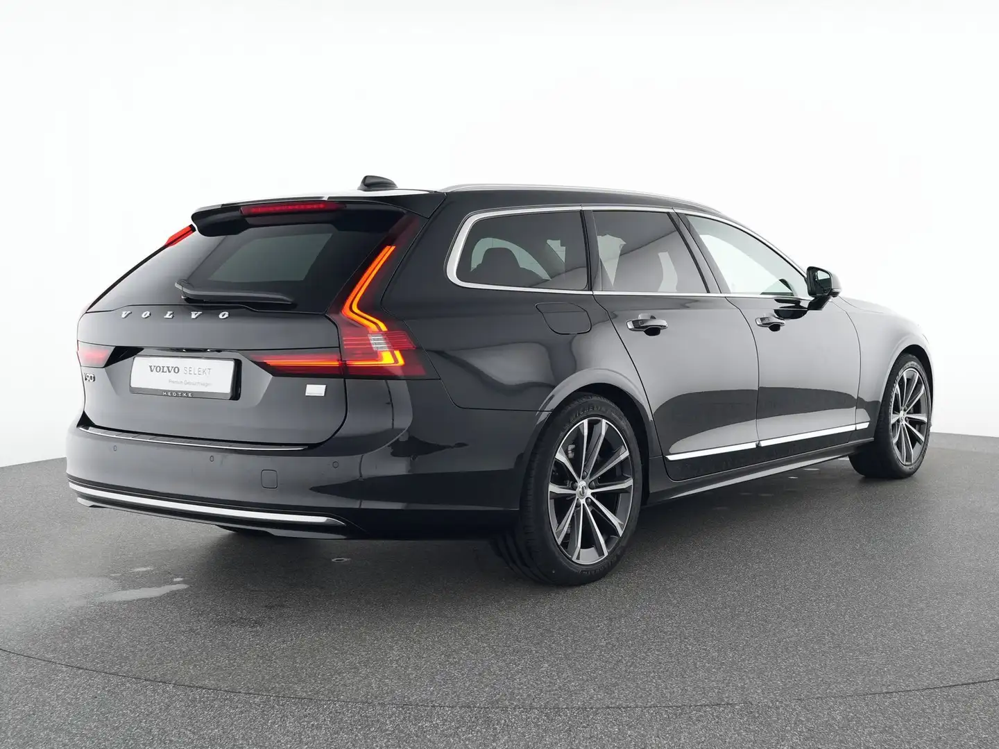 Volvo V90 T6 Recharge AWD Inscription 19"+PANO+360° Schwarz - 2
