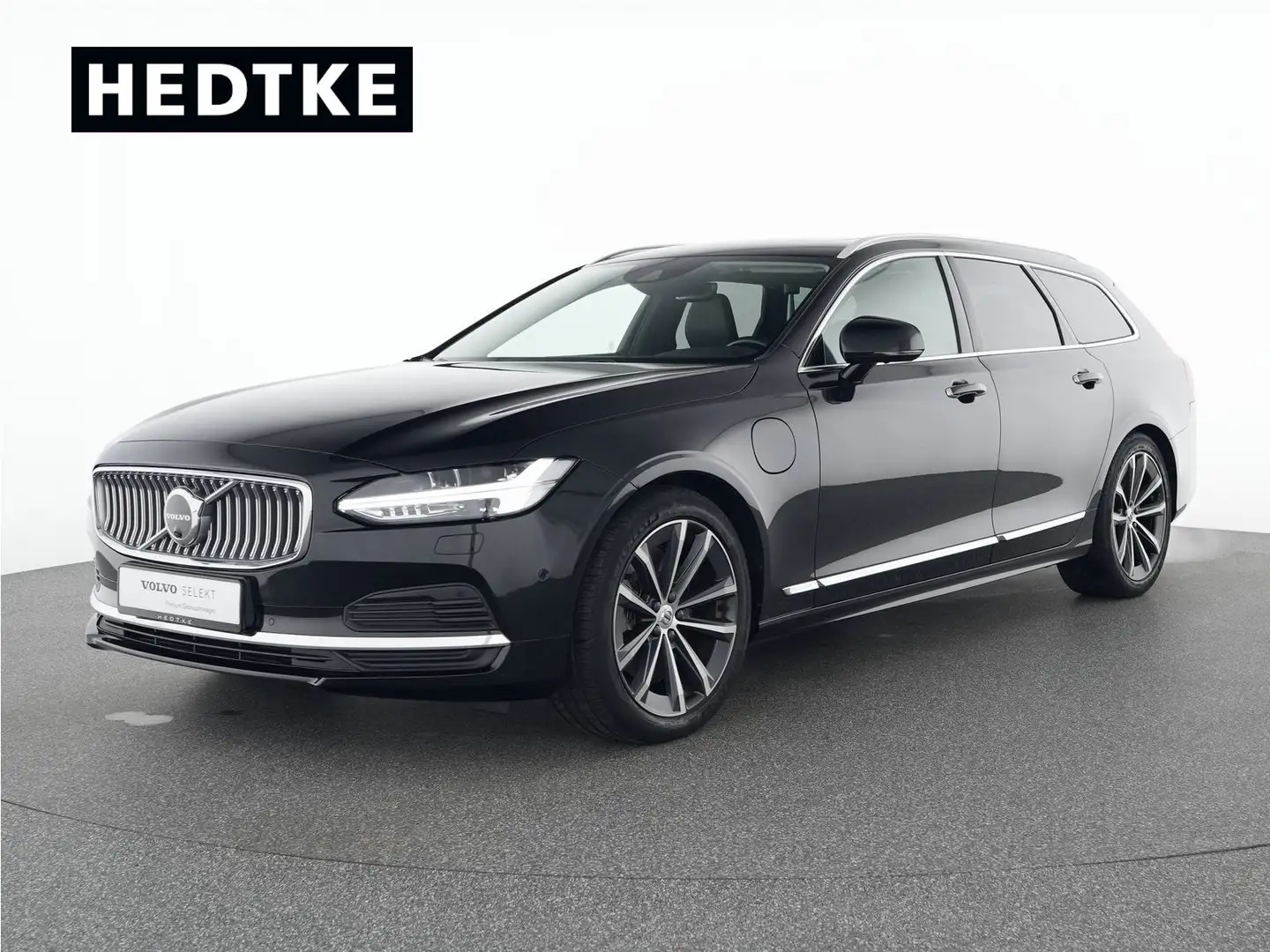 Volvo V90 T6 Recharge AWD Inscription 19"+PANO+360° Schwarz - 1