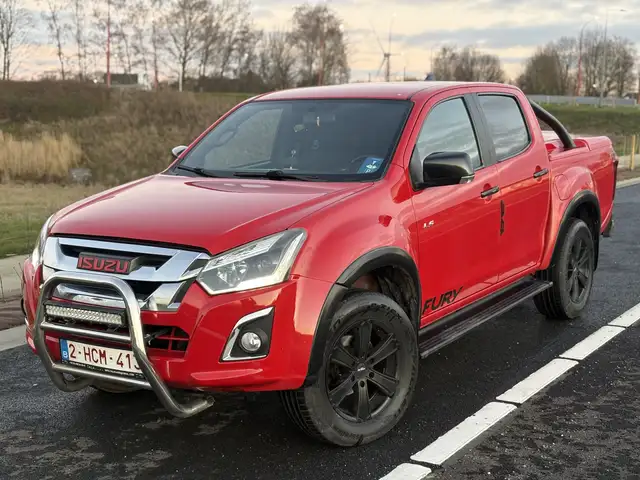 Isuzu D-Max 1.9 Turbo D FURY ÉDITION • CARPLAY • AUTOMAAT •