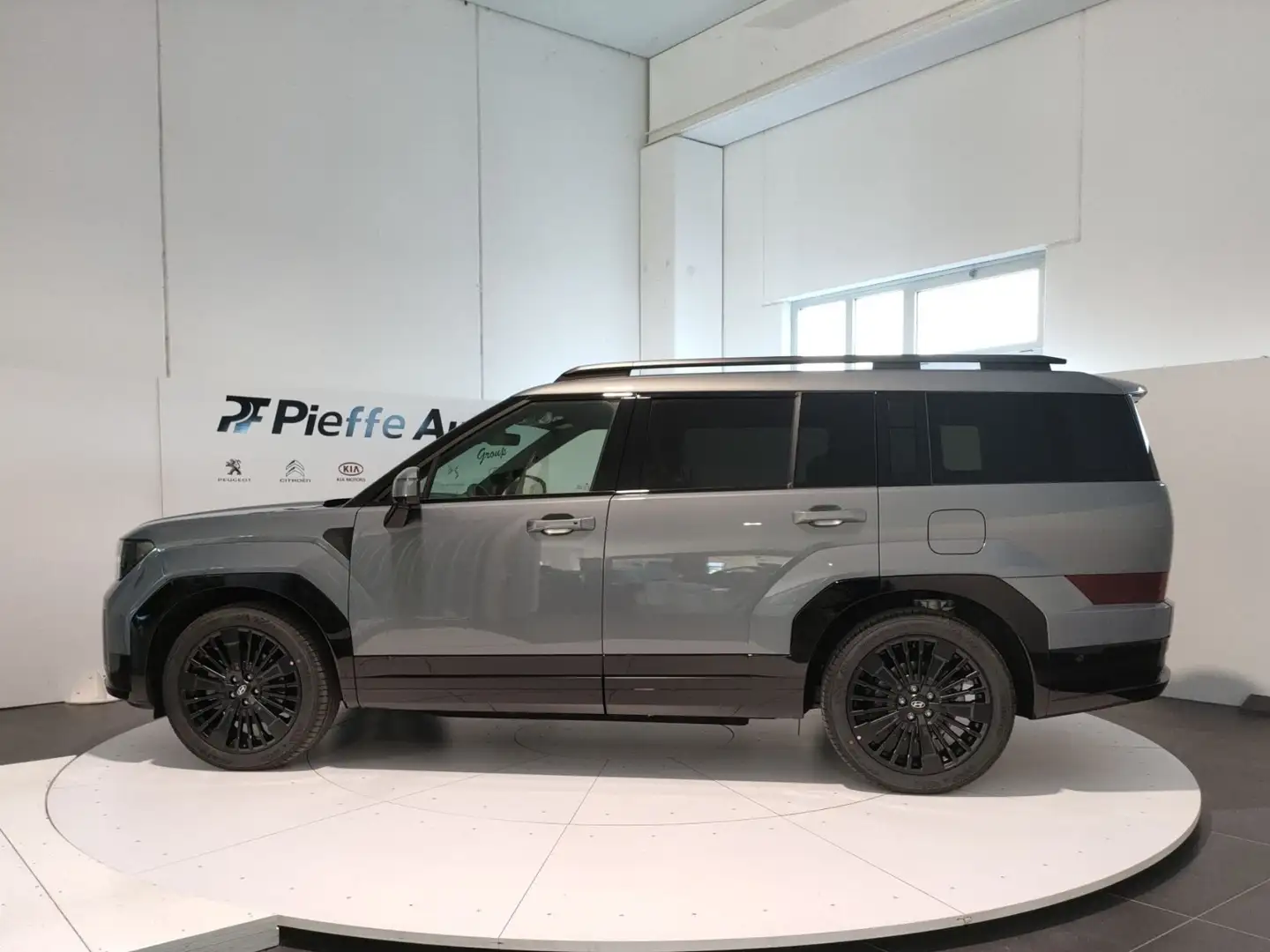 Hyundai SANTA FE NEW SANTA FE 7P 1.6 PHEV 4WD X CLASS+CALLIGRAPHY Grigio - 2