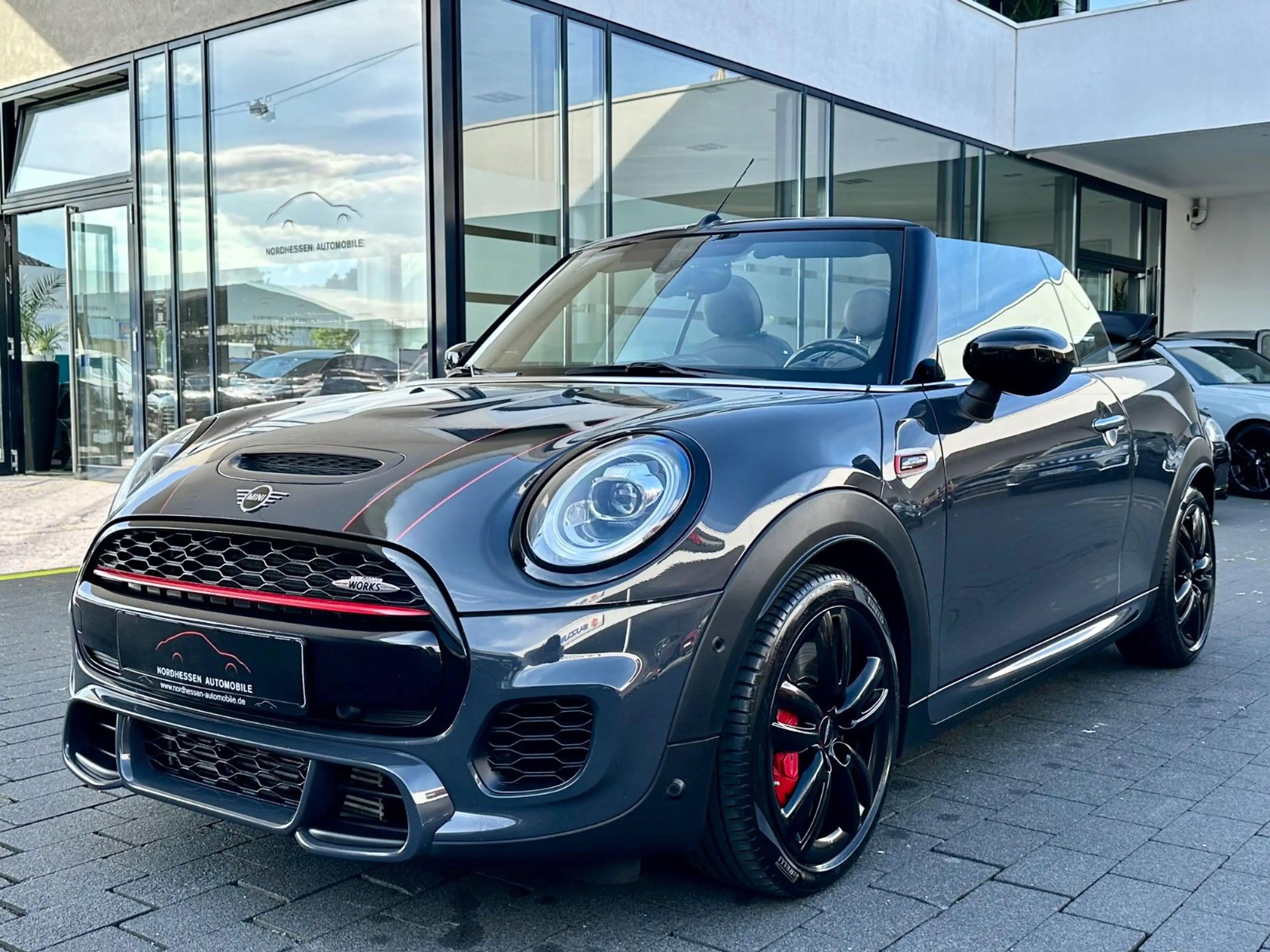 MINI John Cooper Works Cabrio Cabrio John Cooper Works Aut. | Kamera | H/K