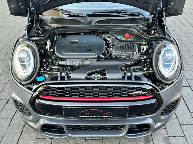 Mini Cooper view 6