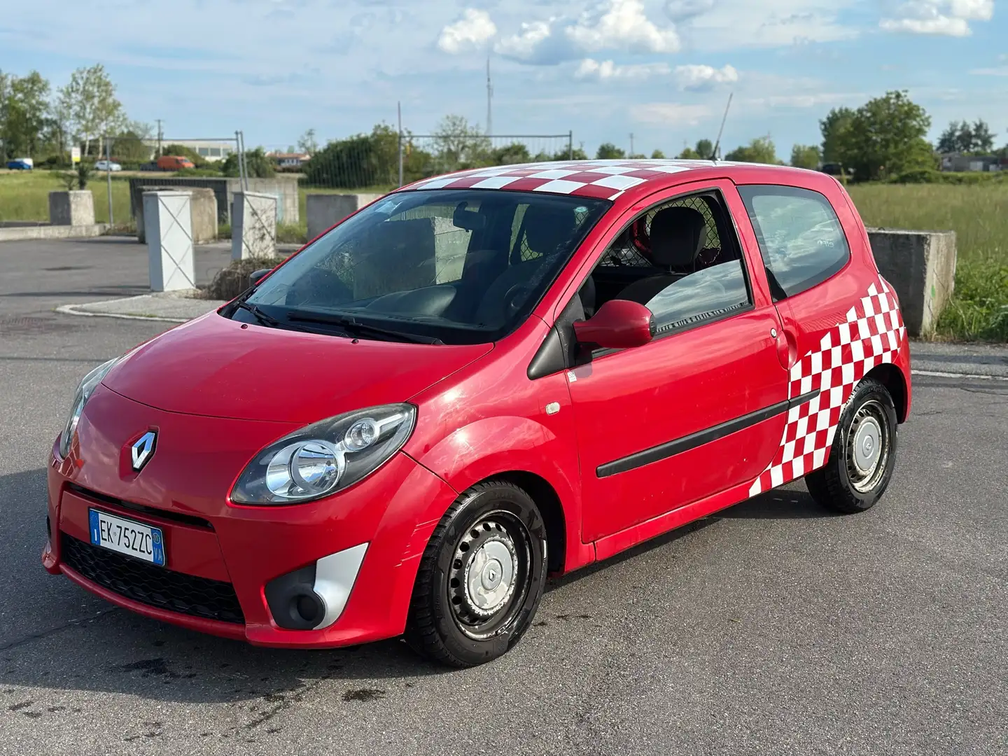 Renault Twingo VAN 1.2 benzina neopatentati Rosso - 1
