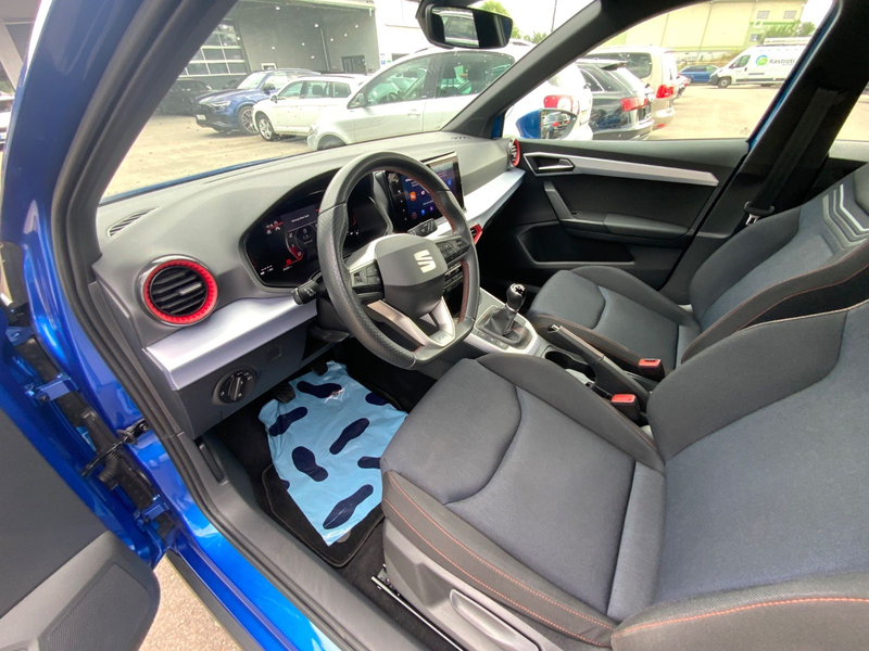 SEAT Arona FR — photo 8